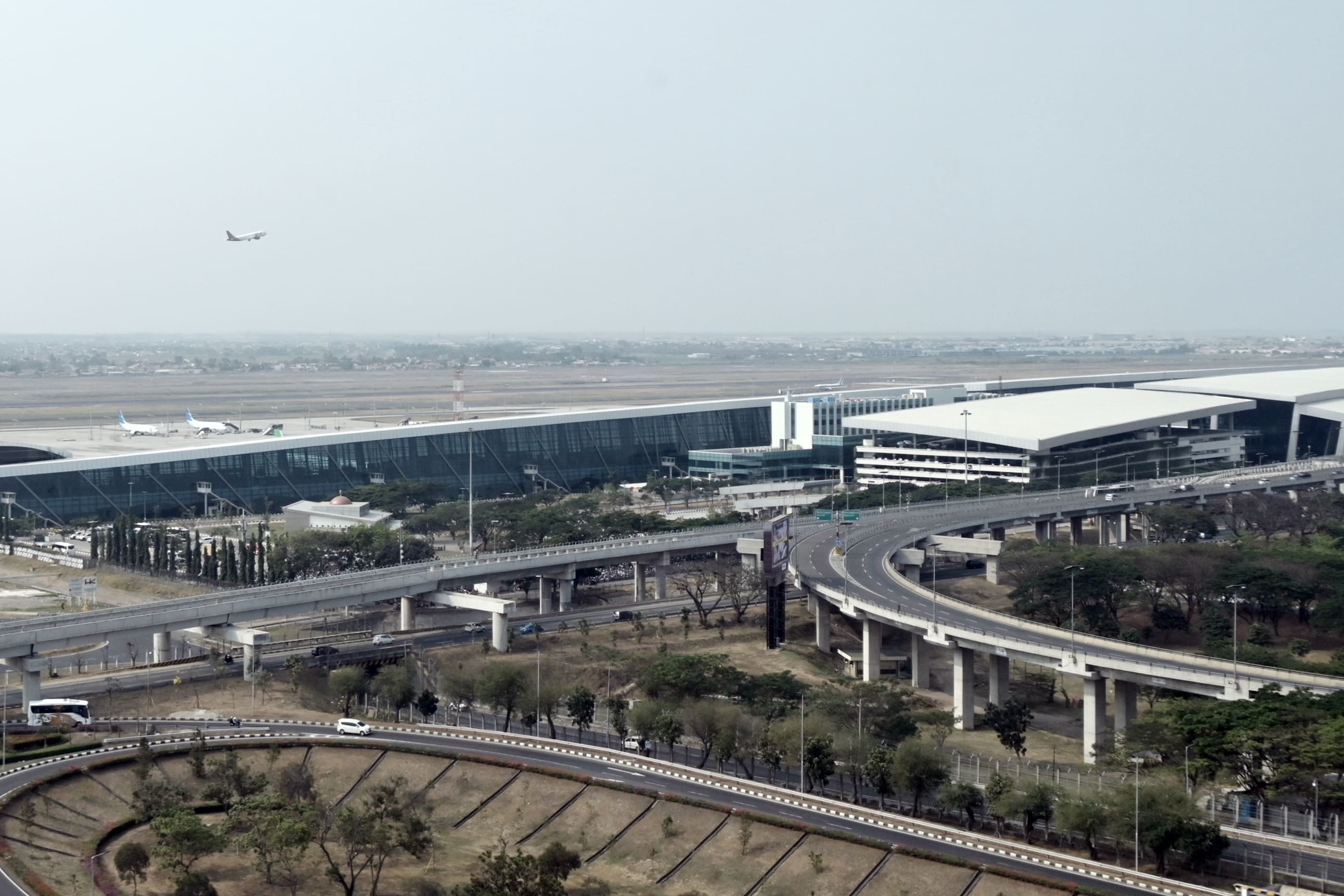 Gambar Artikel Kebijakan Baru Penetapan Bandara In...