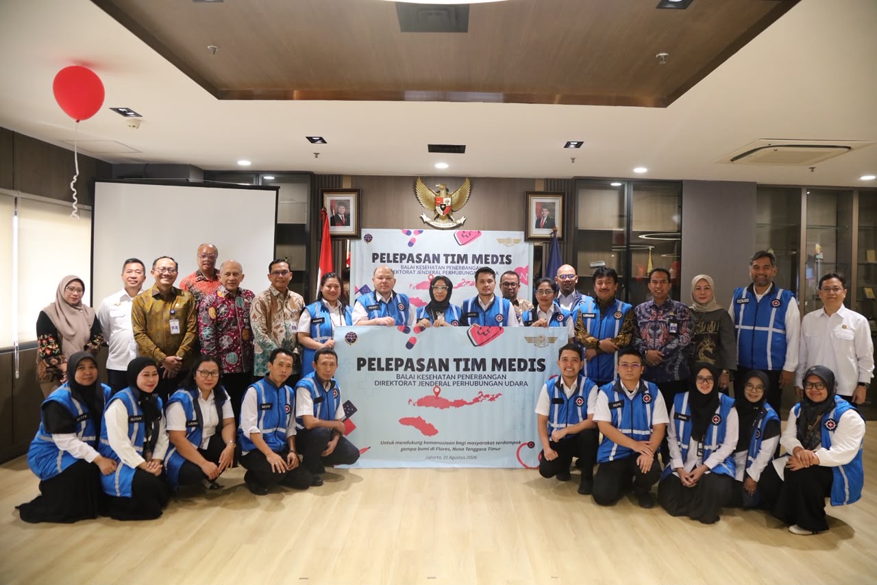 Kemenhub Lepas Tim Medis Balai Kesehatan Penerbangan untuk B...