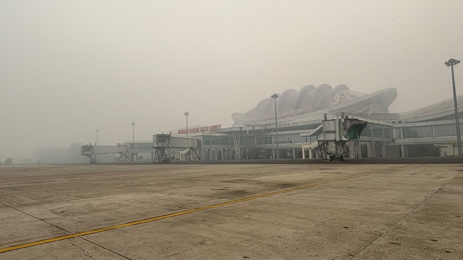Gambar berita Kemenhub Pantau Dampak Karhutla, Keselamatan Penerbangan Tetap Menjadi Prioritas