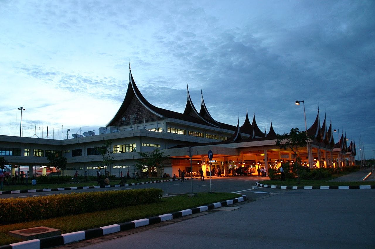 Gambar Artikel BANDARA INTERNASIONAL MINANGKABAU P...