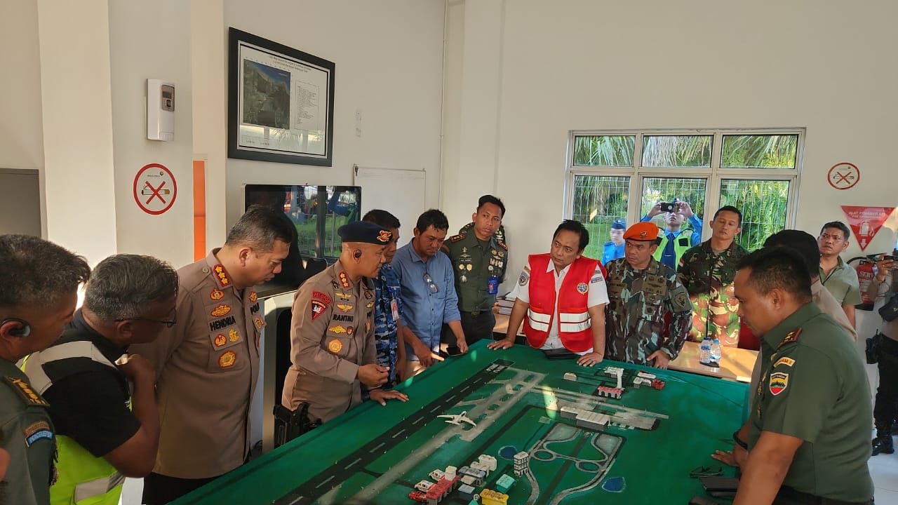 Gambar Berita Terbaru Kemenhub Pastikan Keselamatan dan Keamanan Penerbangan Haji ...