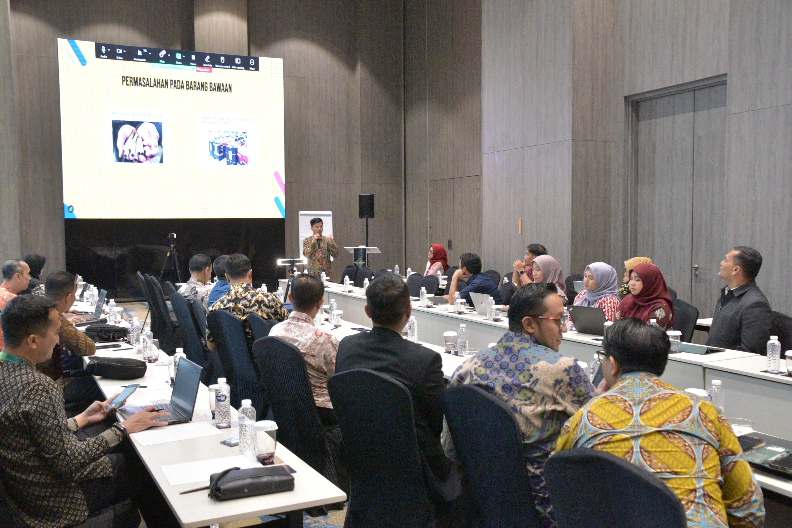 Gambar Artikel Pertemuan Ke-1 Komite Nasional Keamanan Penerbangan Tahun 2025: Wujud Sinergi Nasional untuk Penyelenggaraan Haji yang Aman dan Nyaman