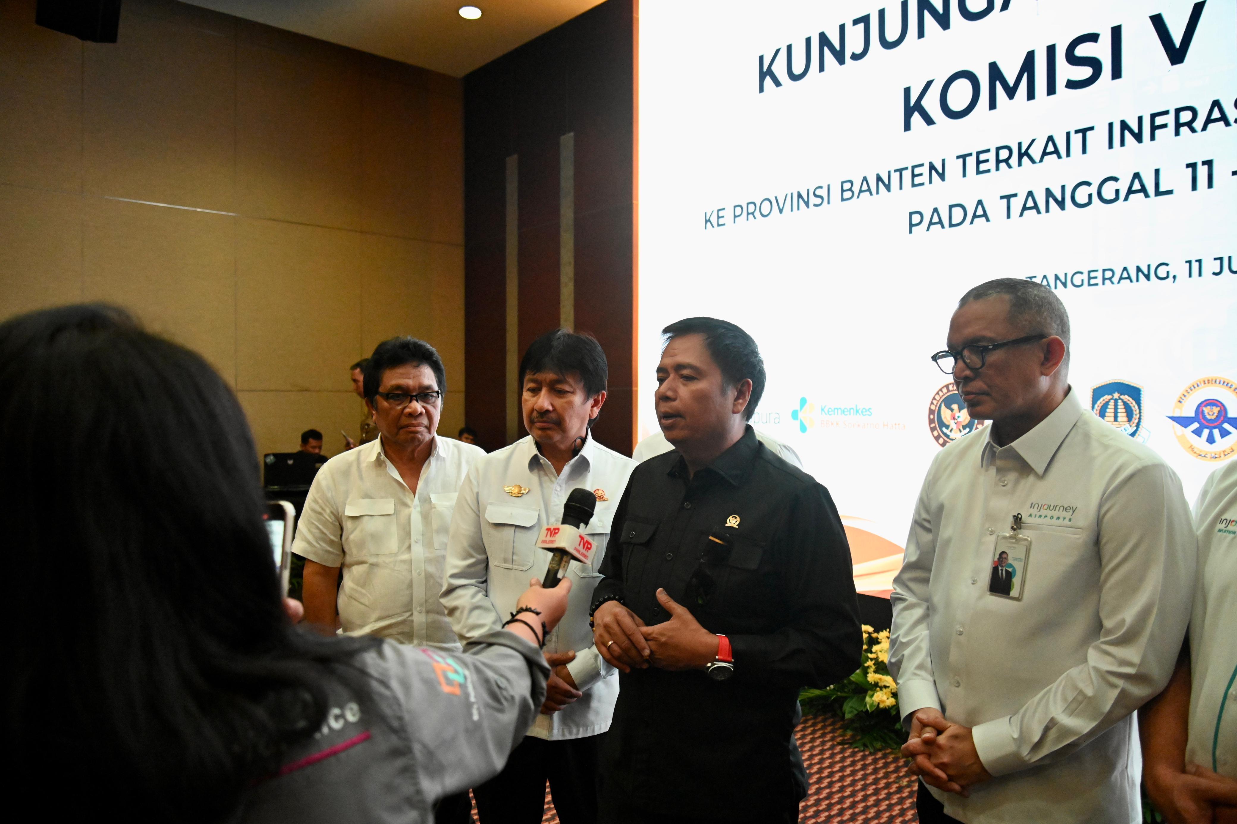 Gambar Berita Terbaru KOMISI V DPR RI TINJAU PELAKSANAAN SOP DAN INFRASTRUKTUR DI ...