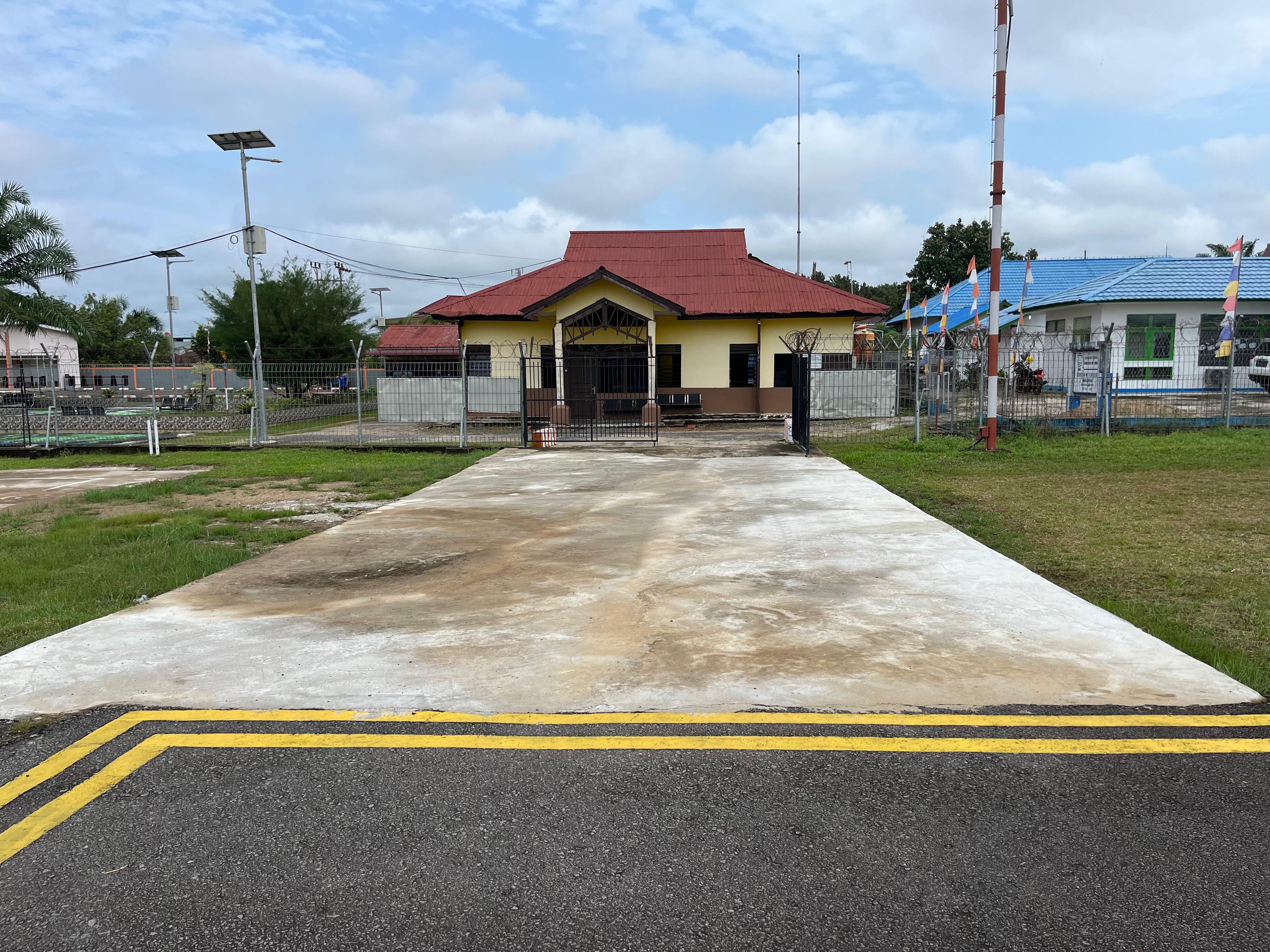 Foto Bandara Service Road