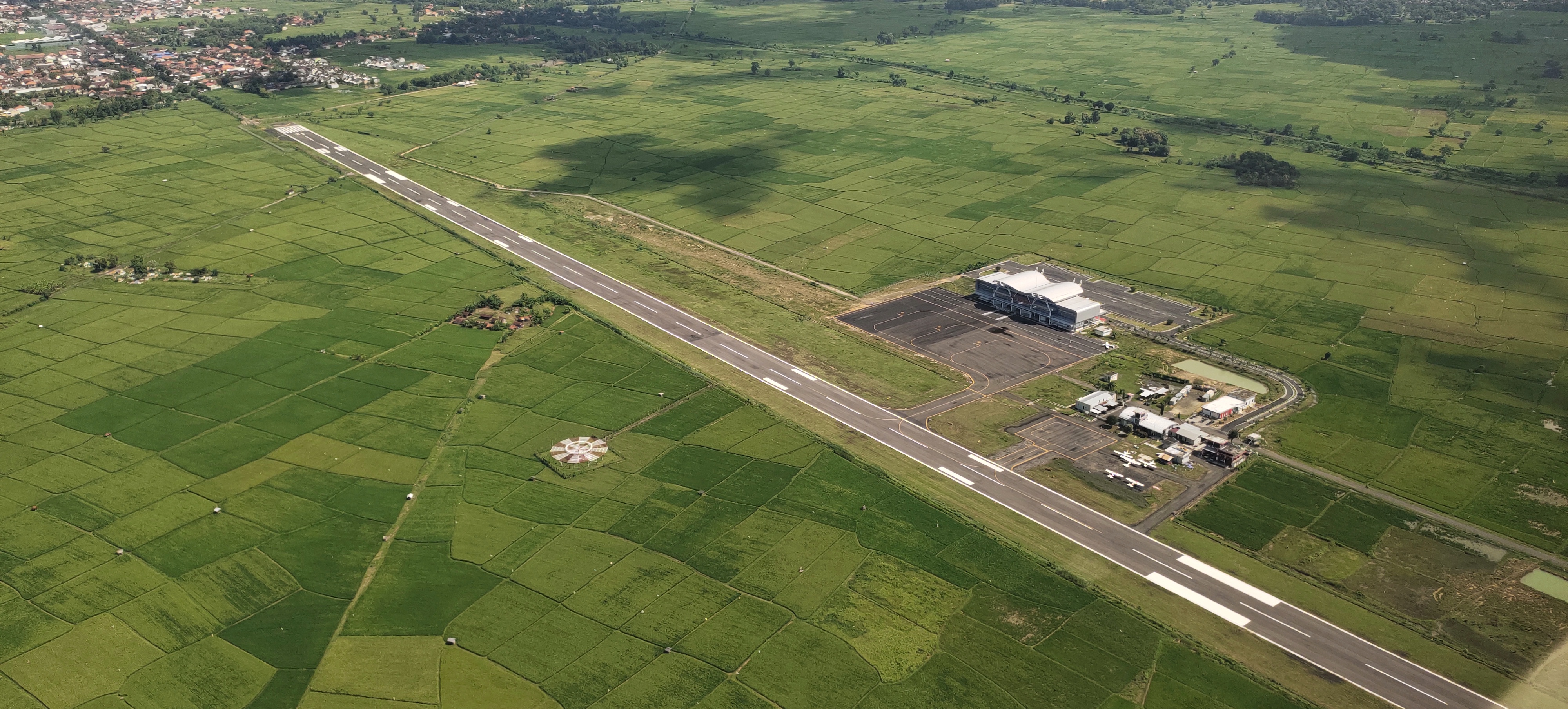 Gambar Peta Bandara Foto Udara Bandara Trunojoyo