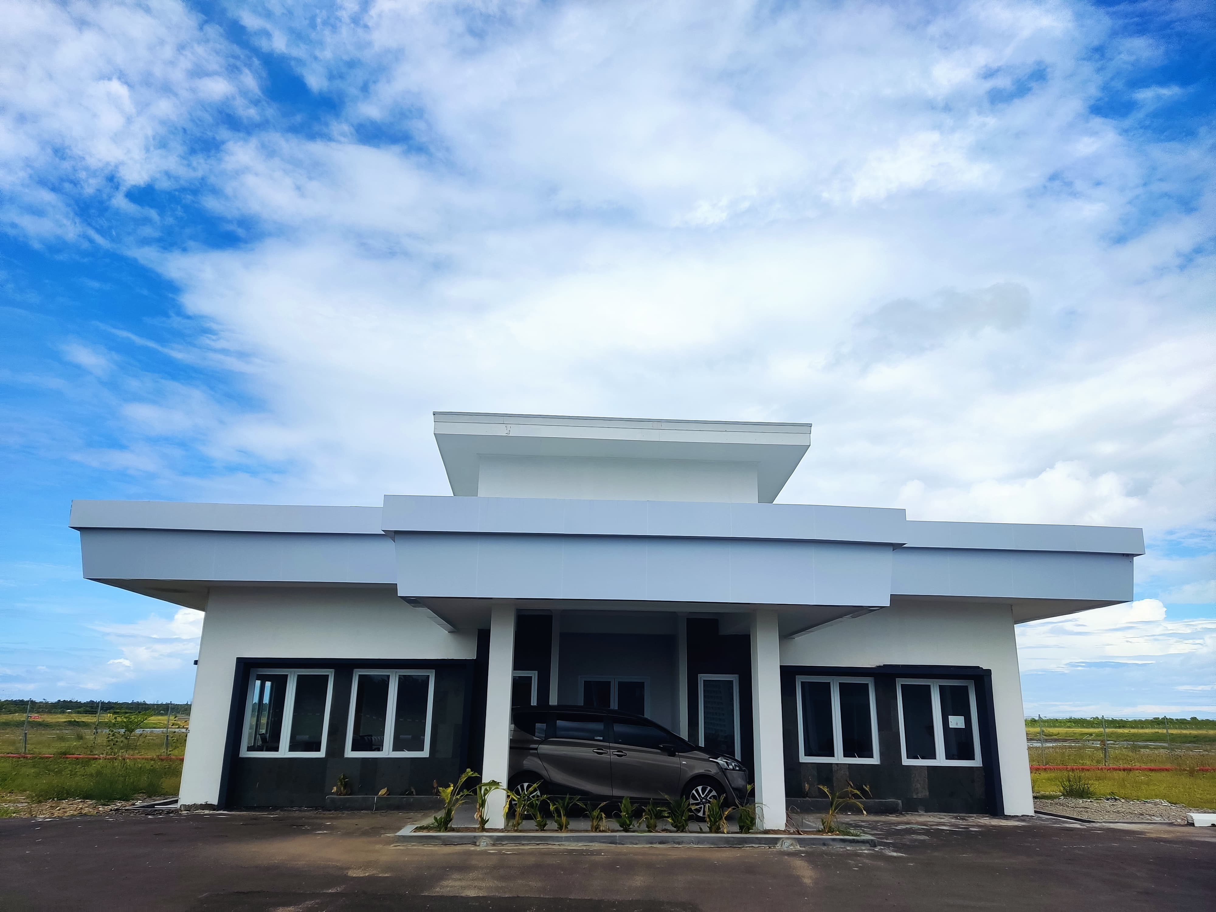 Foto Bandara Gedung Administrasi