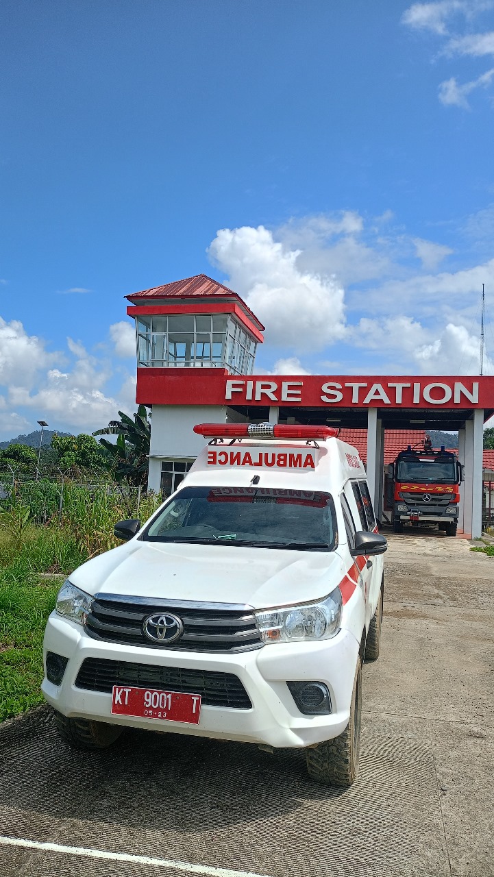 Foto Bandara AMBULANCE