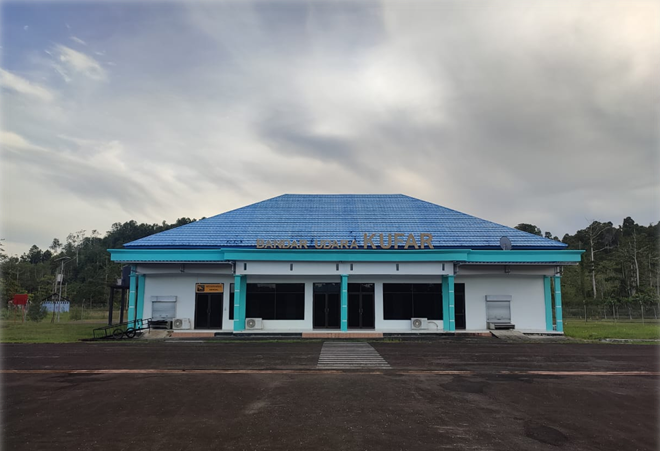 Foto Bandara Terminal tampak belakang