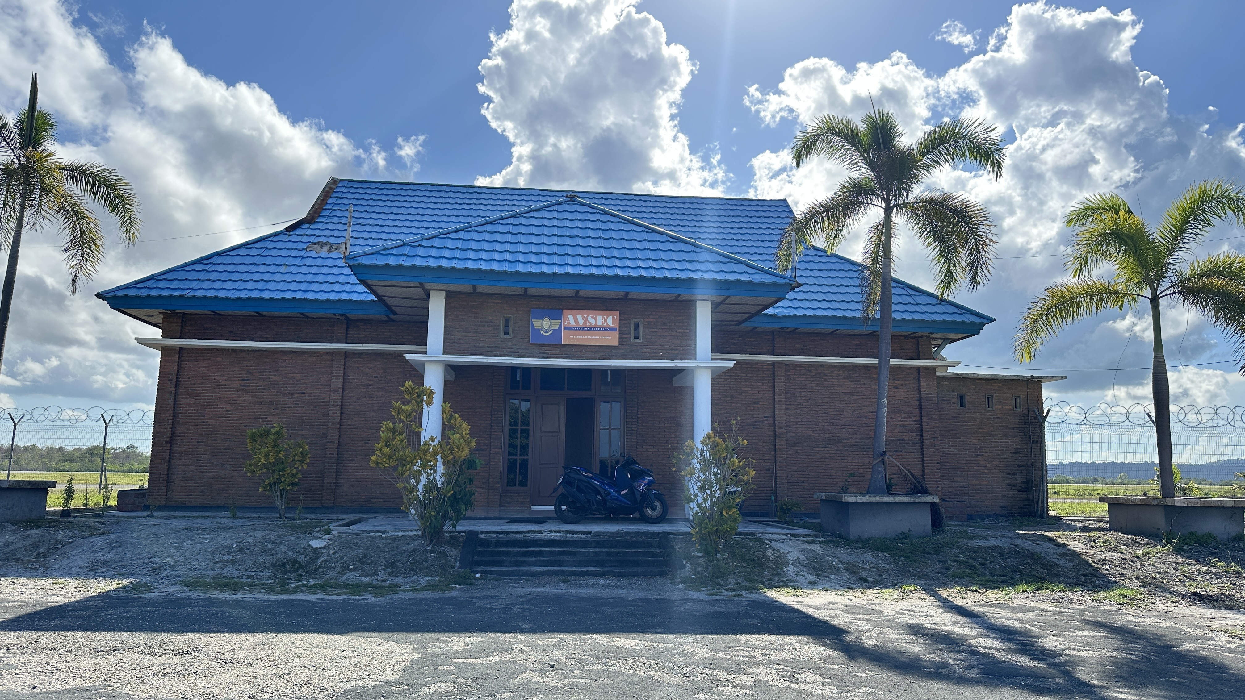 Foto Bandara Gedung Avsec