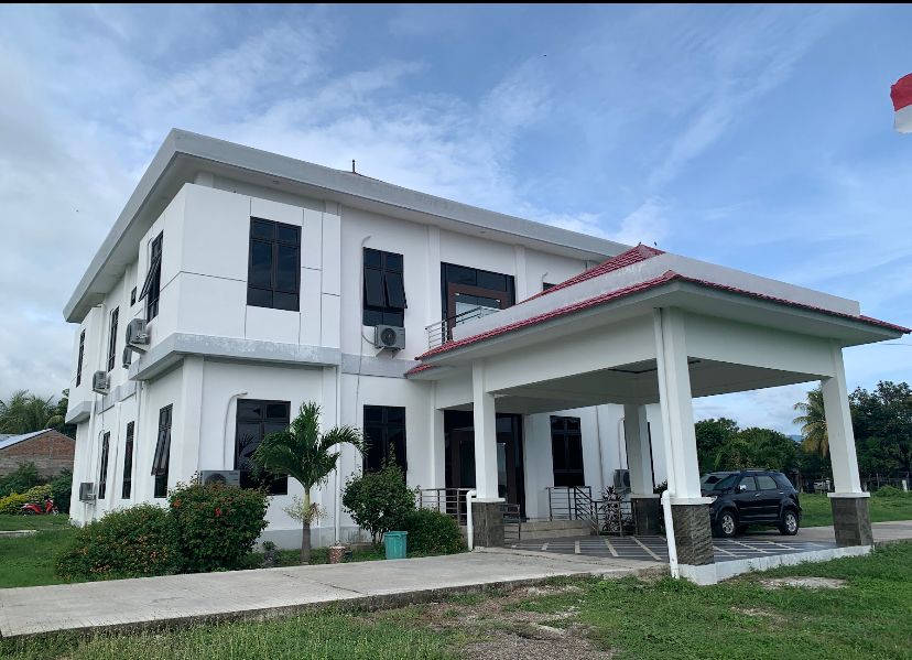 Foto Bandara Gedung Administrasi 
