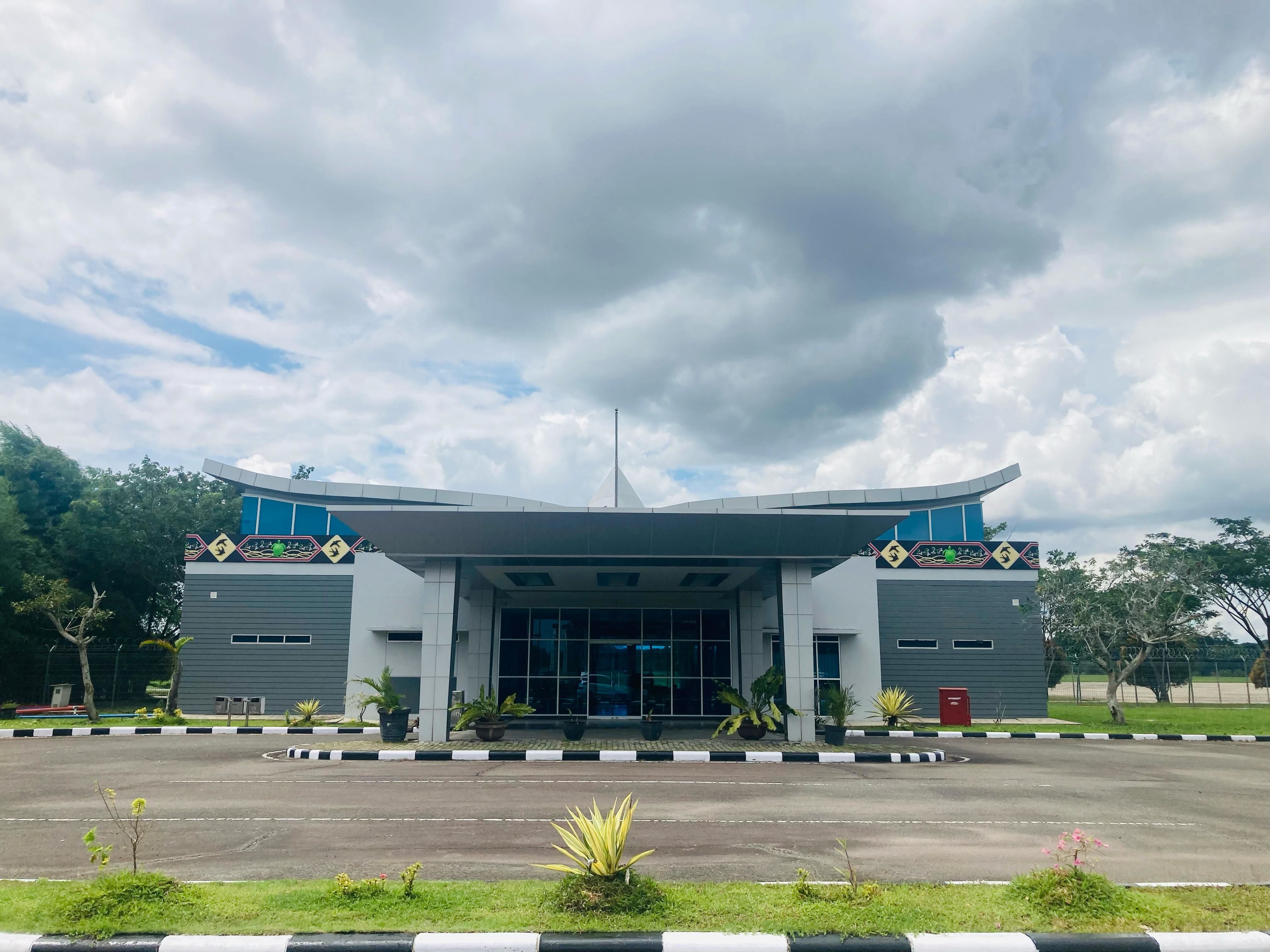 Foto Bandara Gedung Terminal VIP Bandara Kalimarau