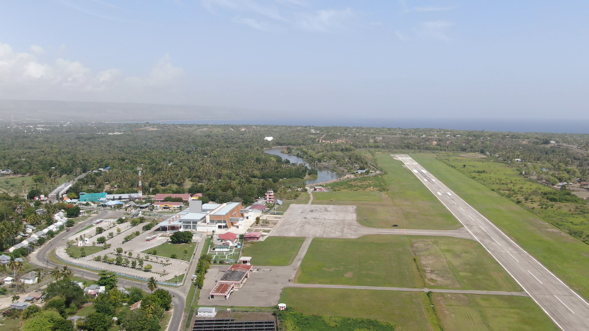 Foto Bandara Taxiway dan Apron