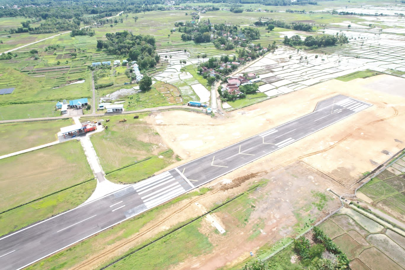 Foto Bandara RESA DAN CLEARWAY