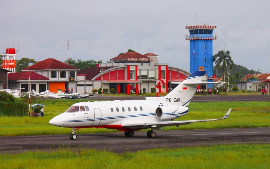 Foto Bandara Runway