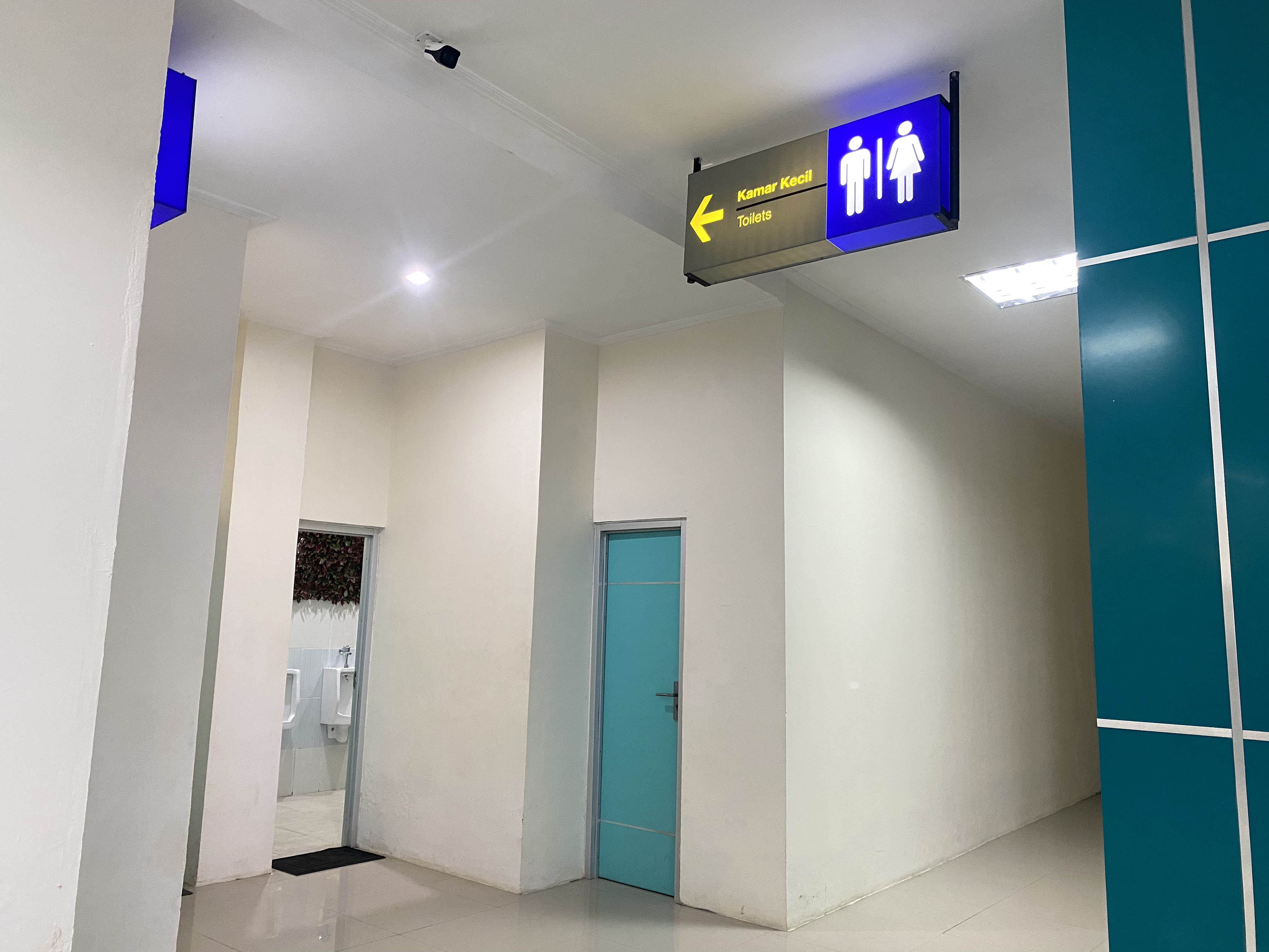 Foto Bandara Toilet