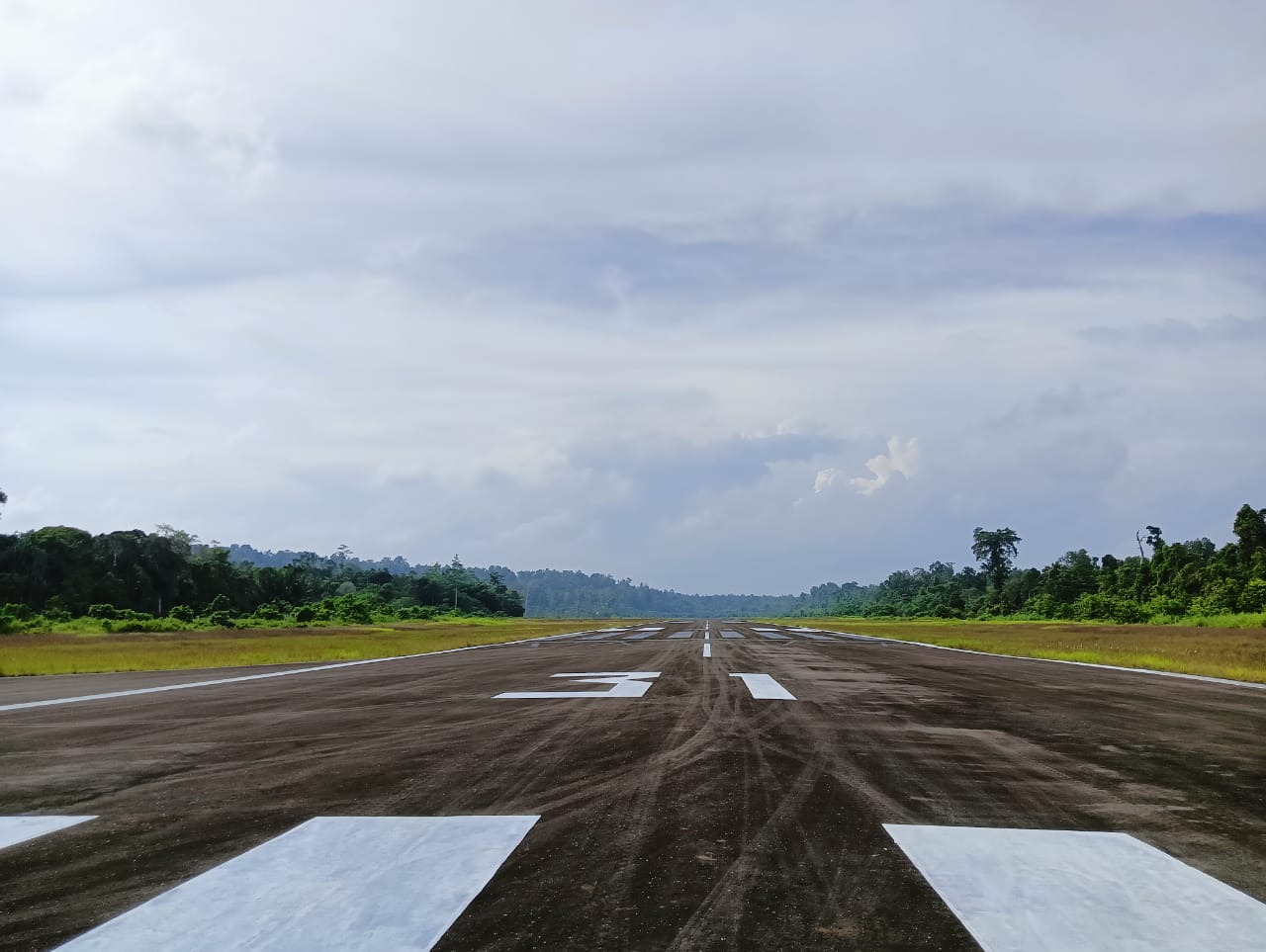 Foto Bandara Runway 31