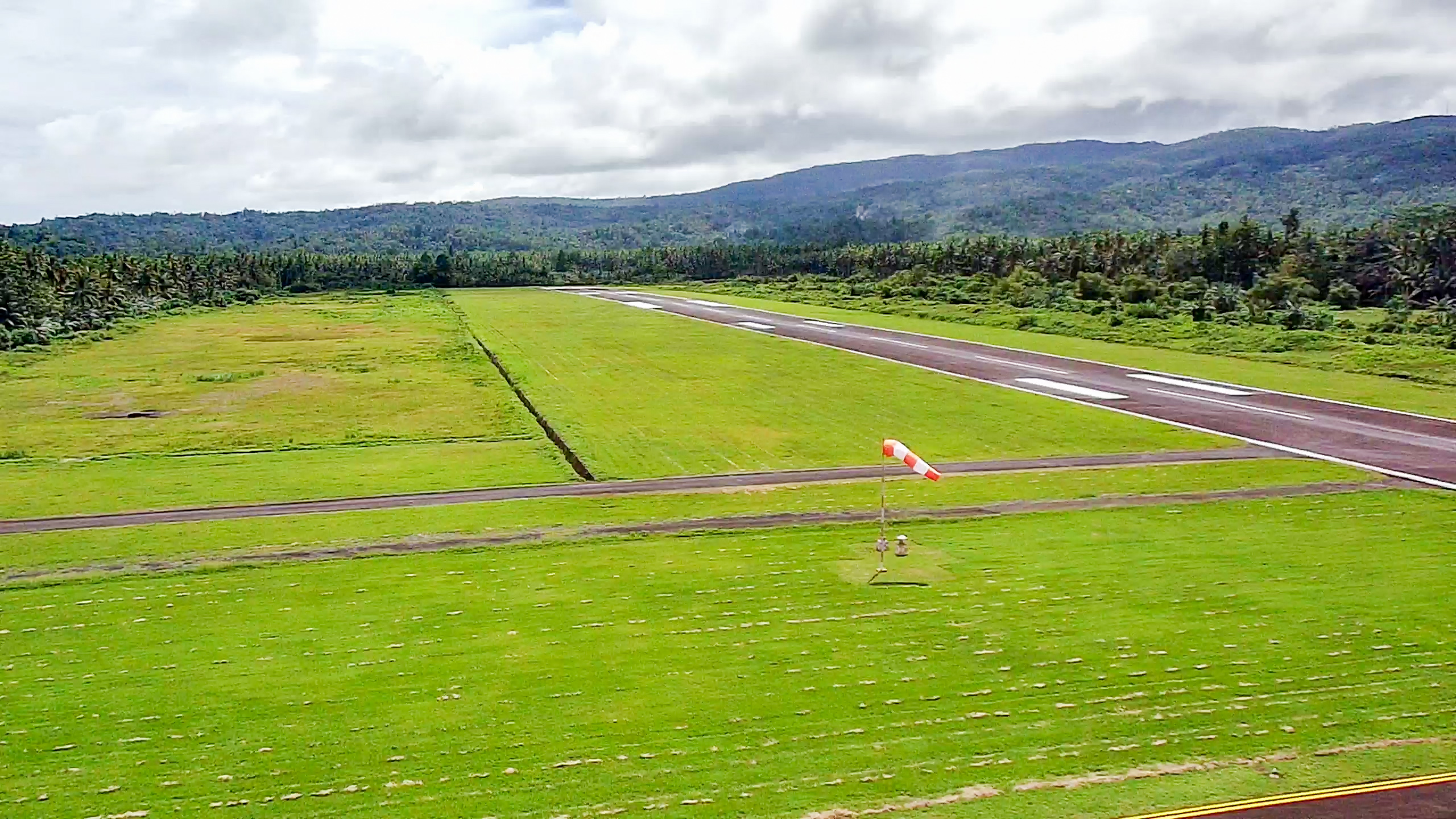 Foto Bandara Sisi udara UPBU Naha