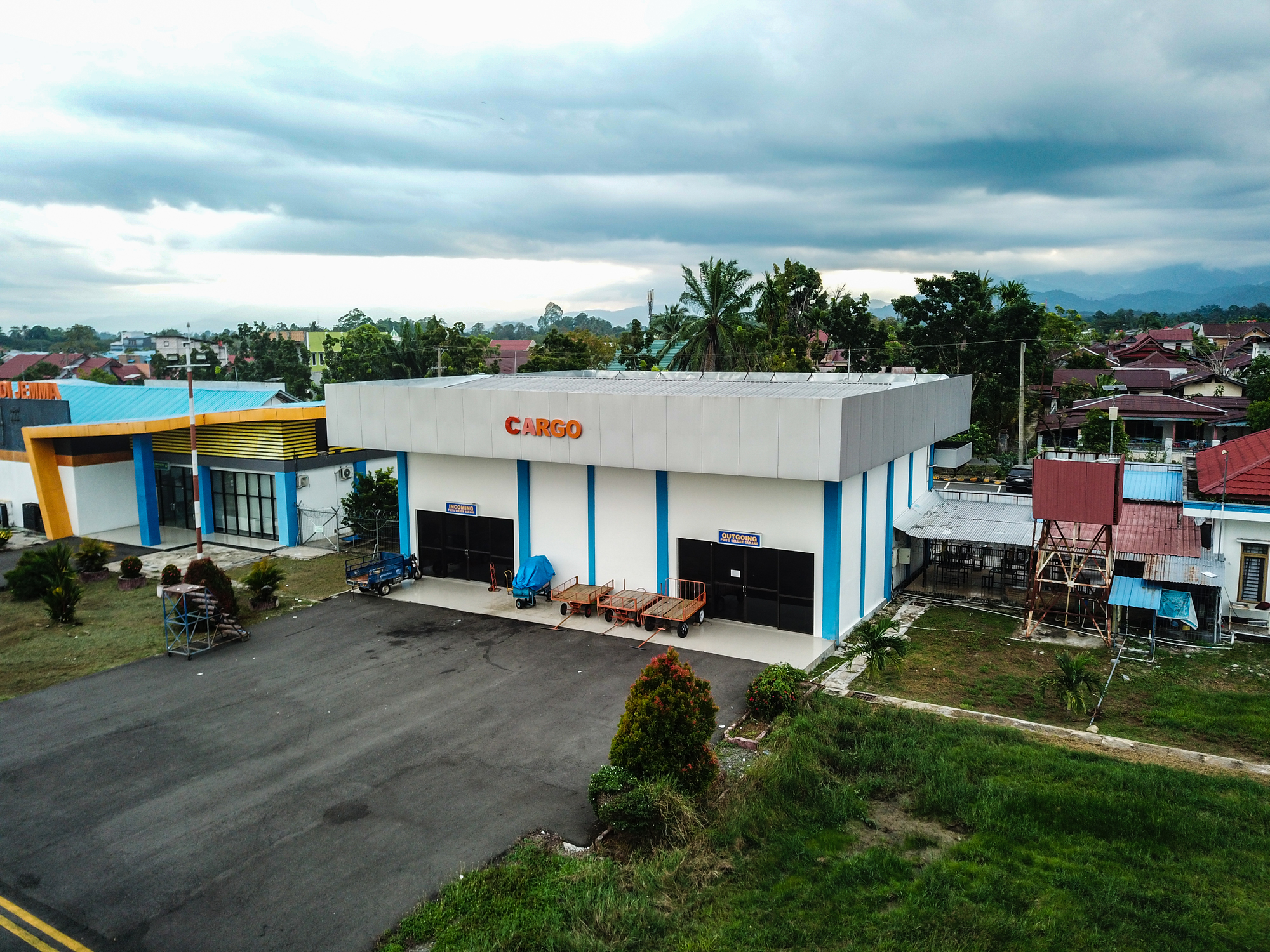 Foto Bandara GEDUNG CARGO BANDARA