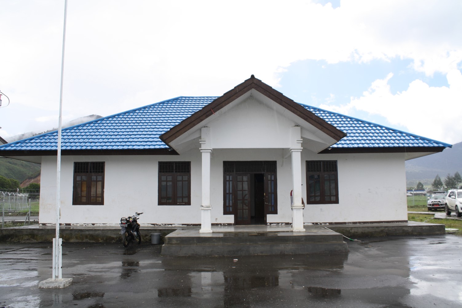 Foto Bandara Gedung Kantor