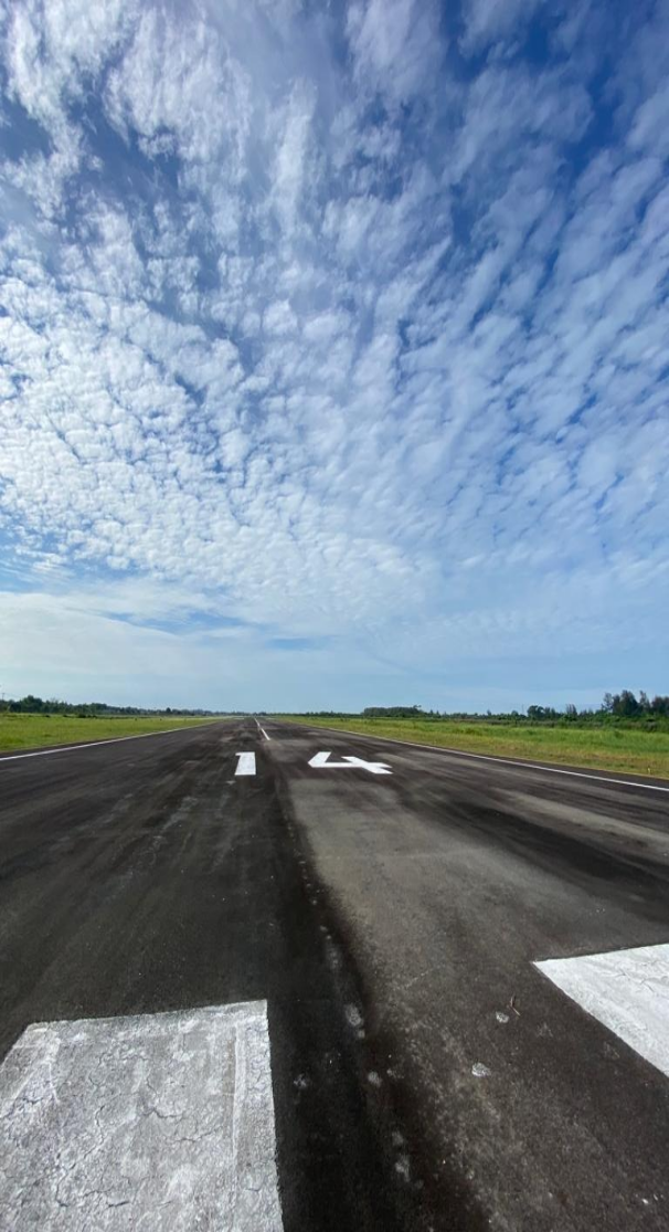 Foto Bandara Runway 14