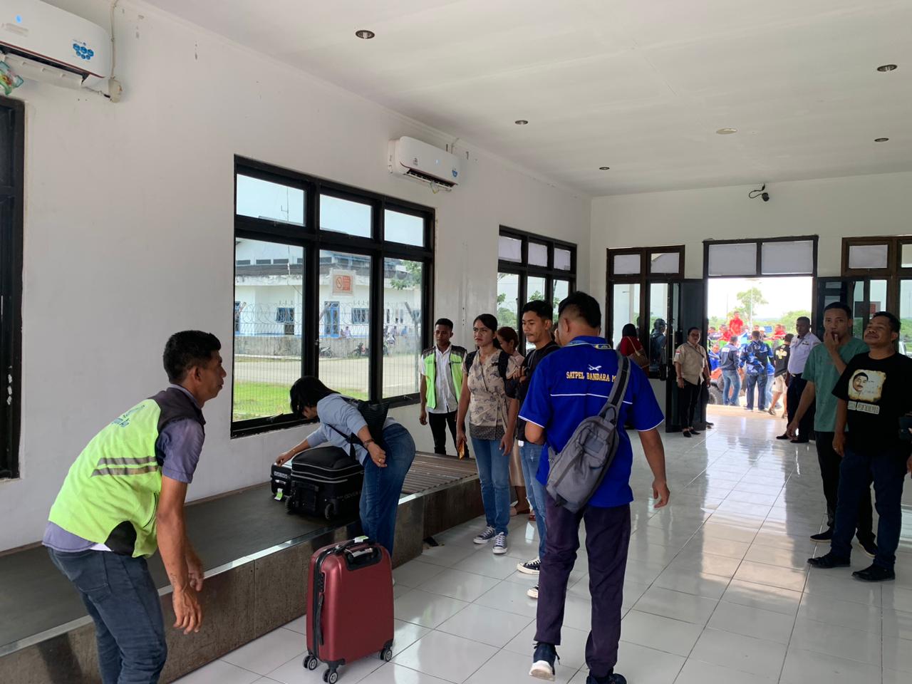 Foto Bandara Terminal Kedatangan