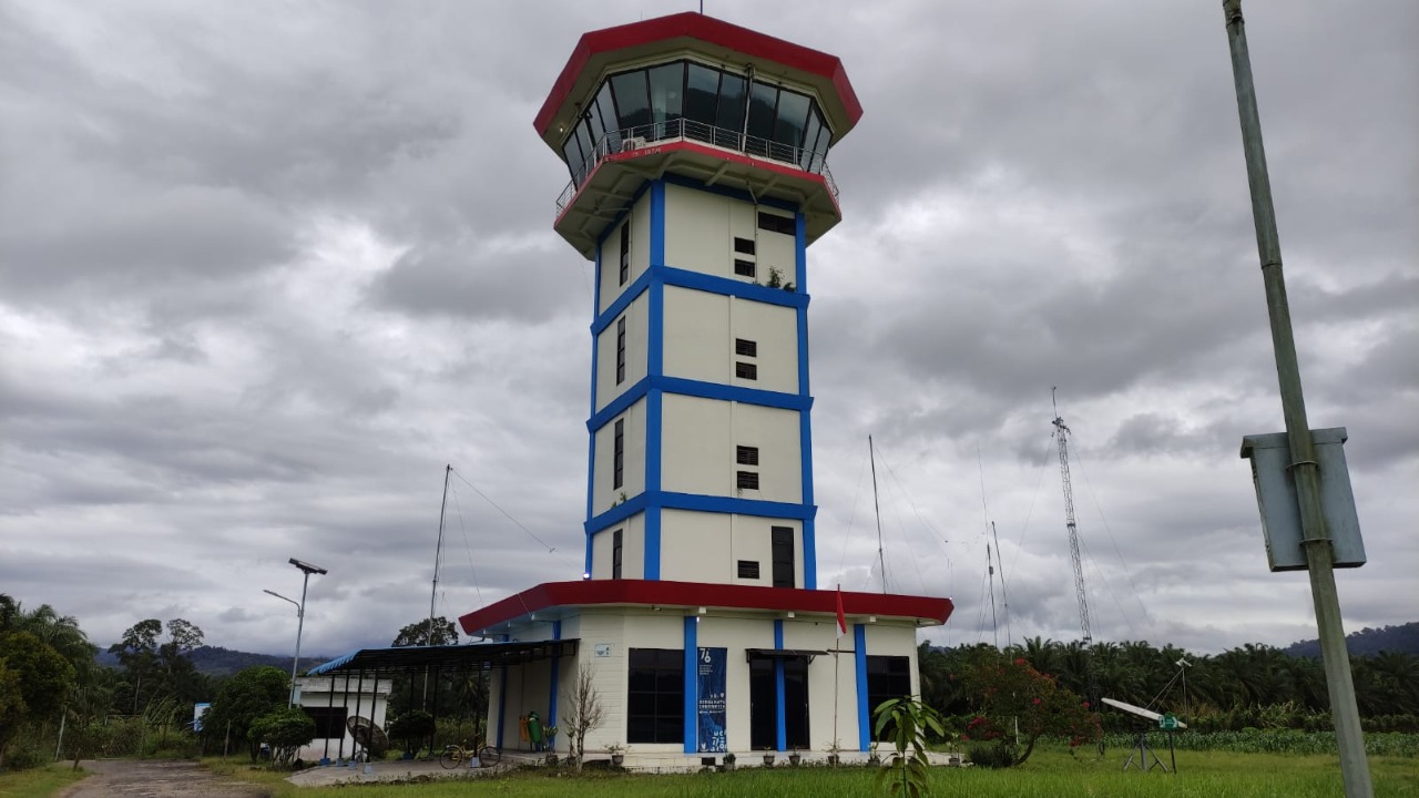 Foto Bandara Tower