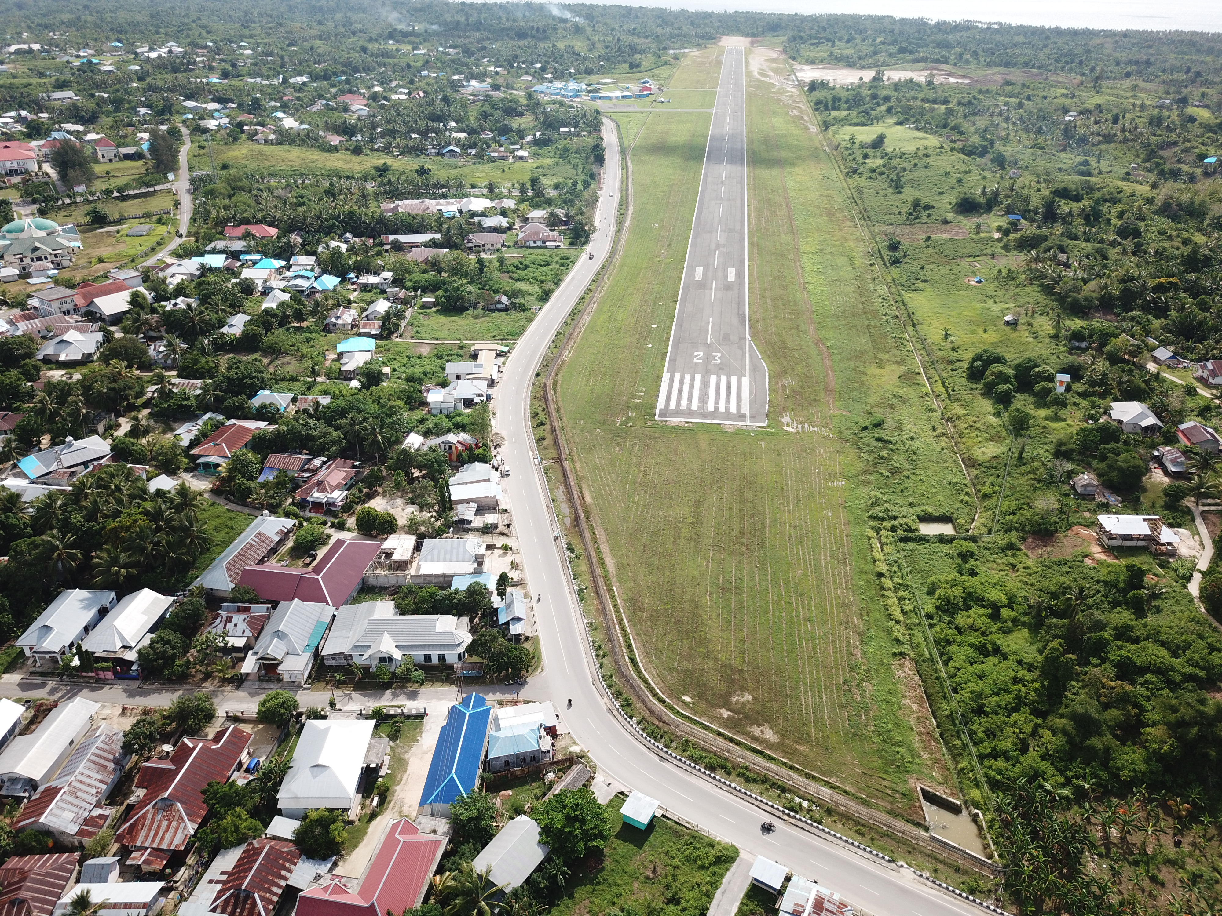 Foto Bandara Ujung RW 05