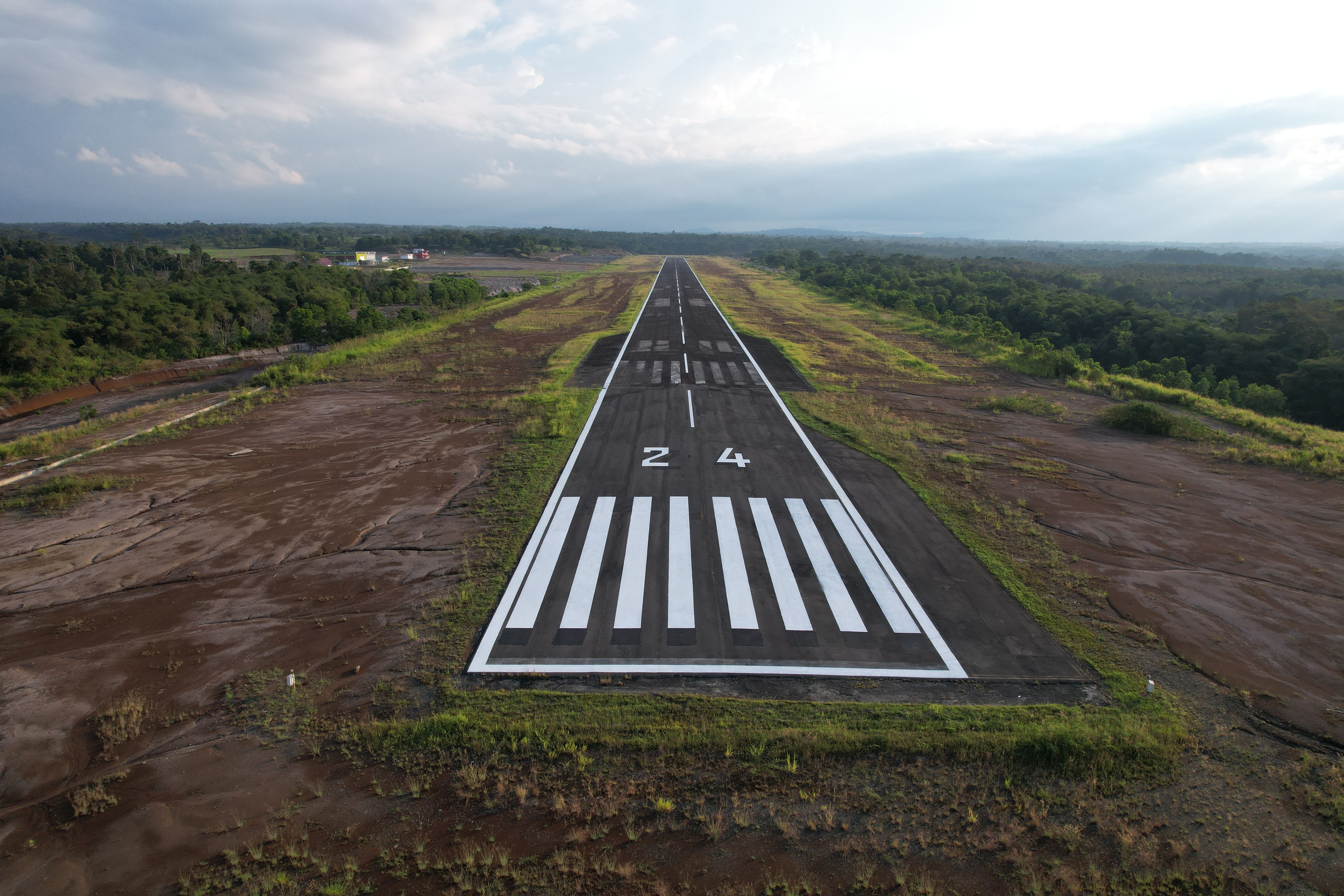 Foto Bandara FOTO RUNWAY 24