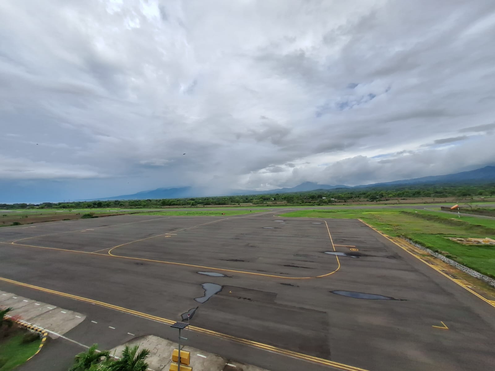 Foto Bandara Apron
