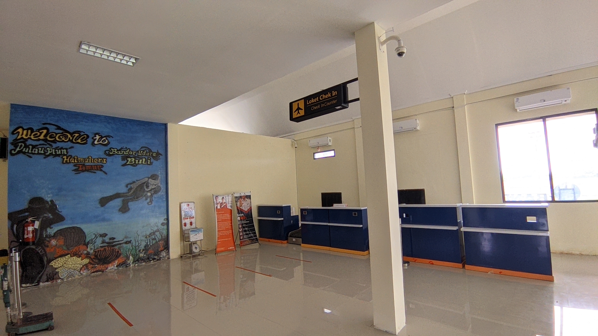 Foto Bandara Check In Counter