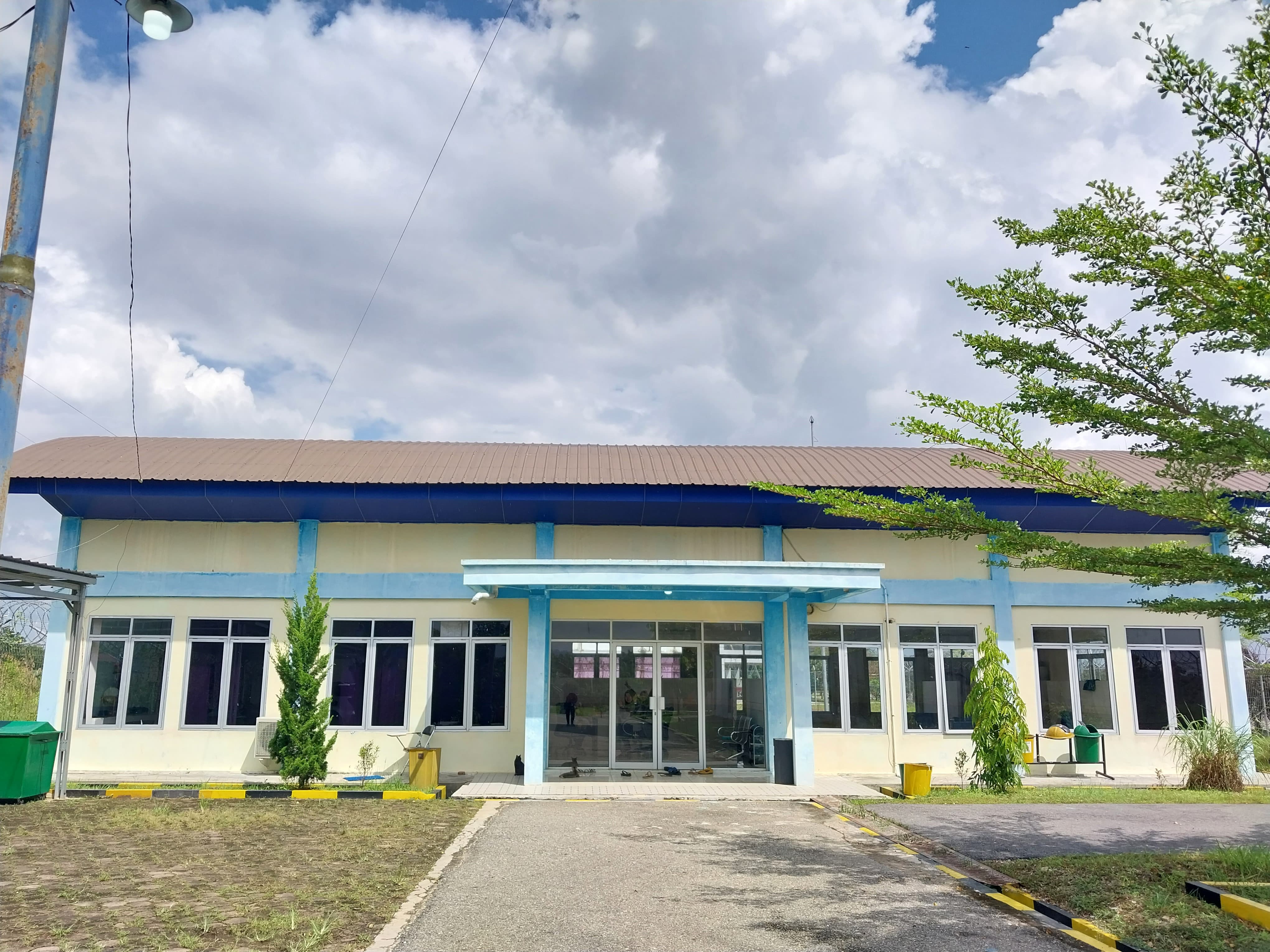 Foto Bandara Gedung Administrasi (Perkantoran)