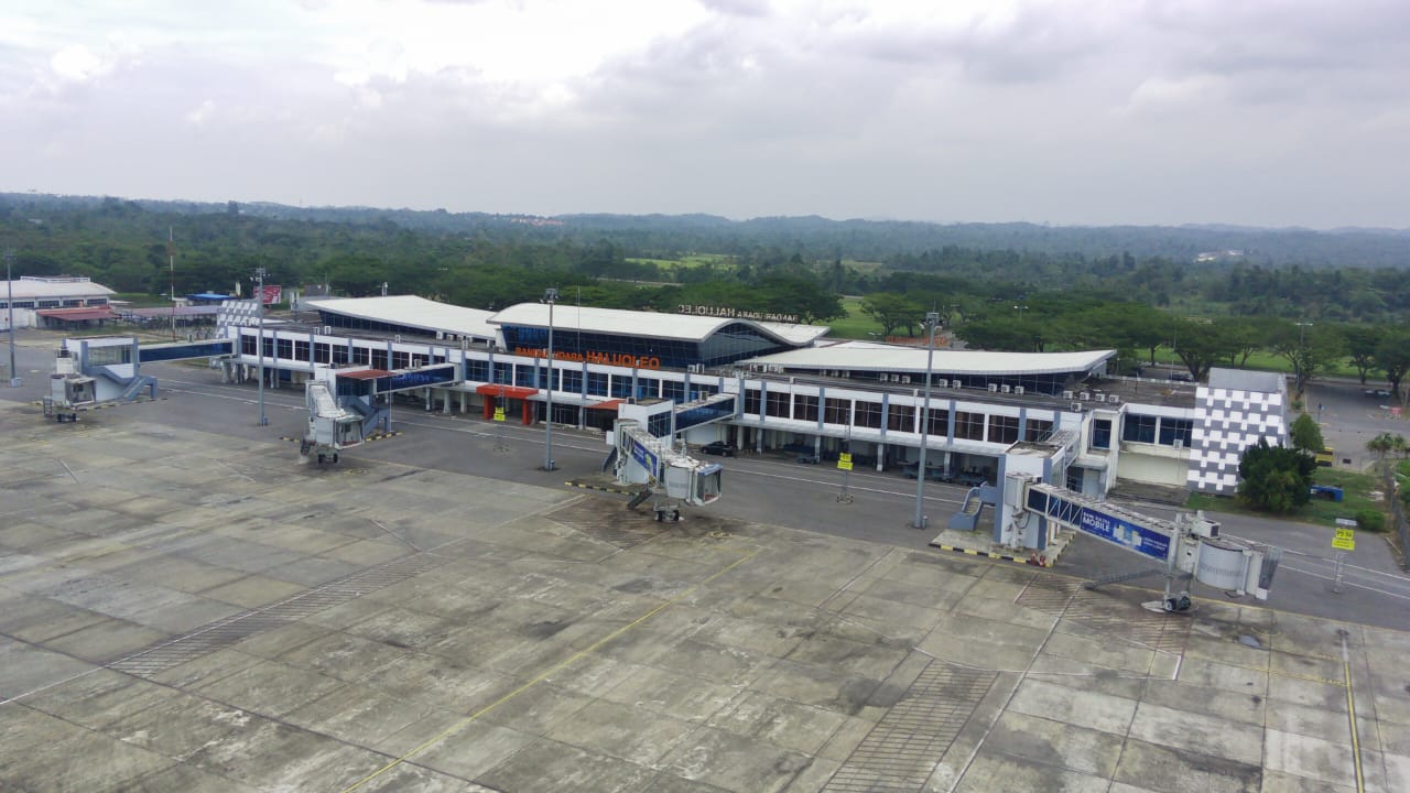 Foto Bandara APRON BANDAR UDARA HALU OLEO KENDARI