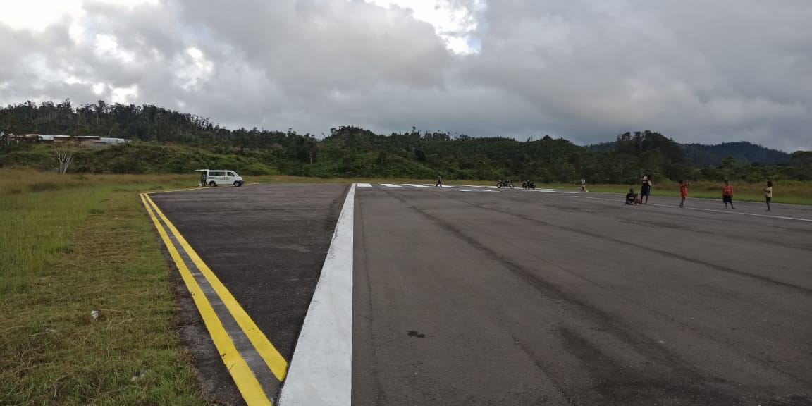 Foto Bandara Turning Area Bandara Oksibil