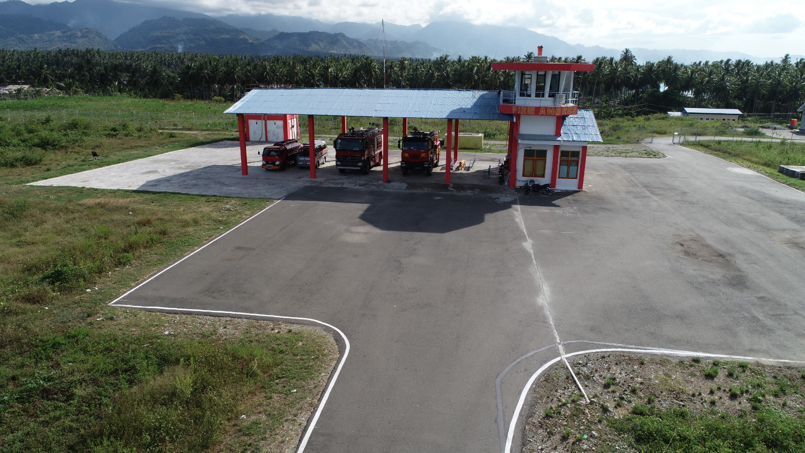 Foto Bandara Gedung PKP-PK Bandar Udara Tanjung Api