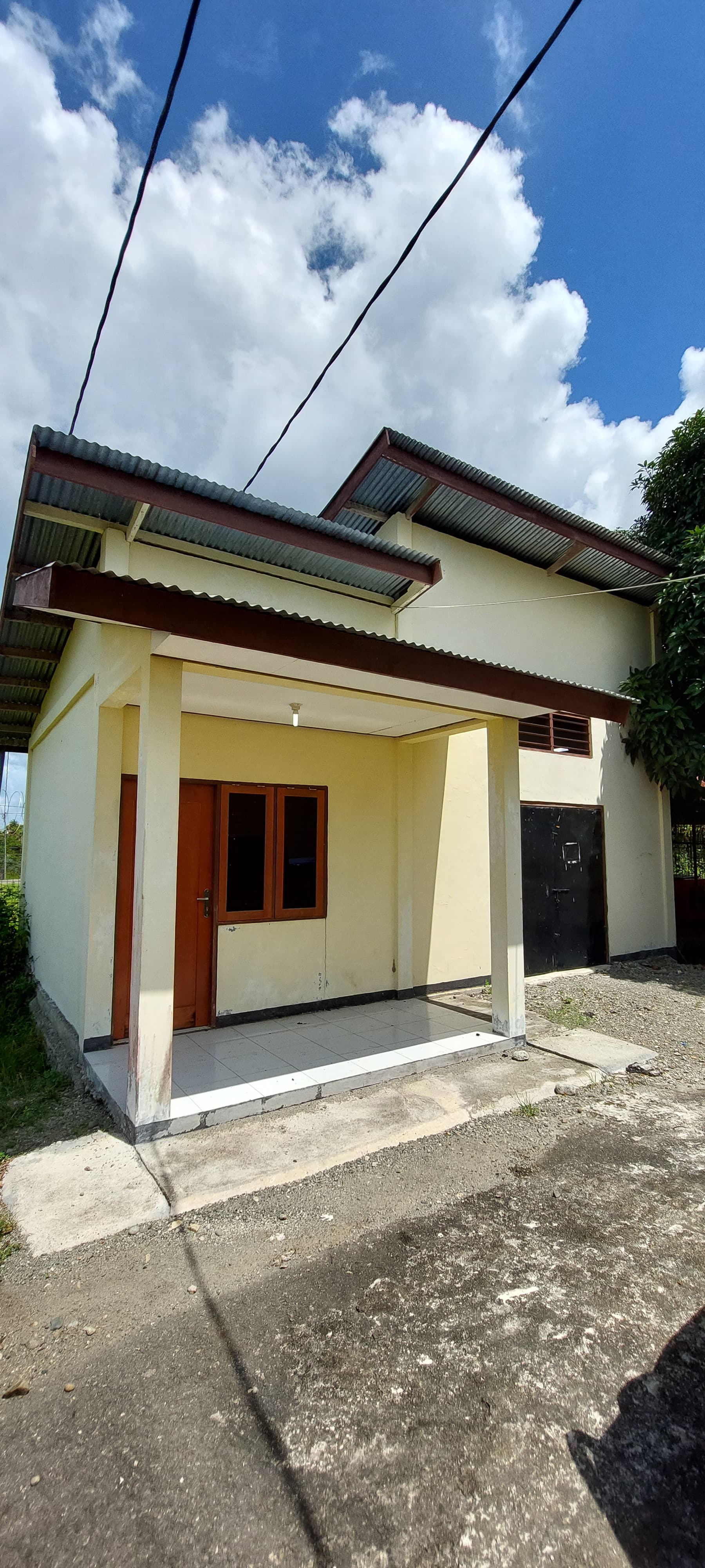 Foto Bandara Gedung Genset