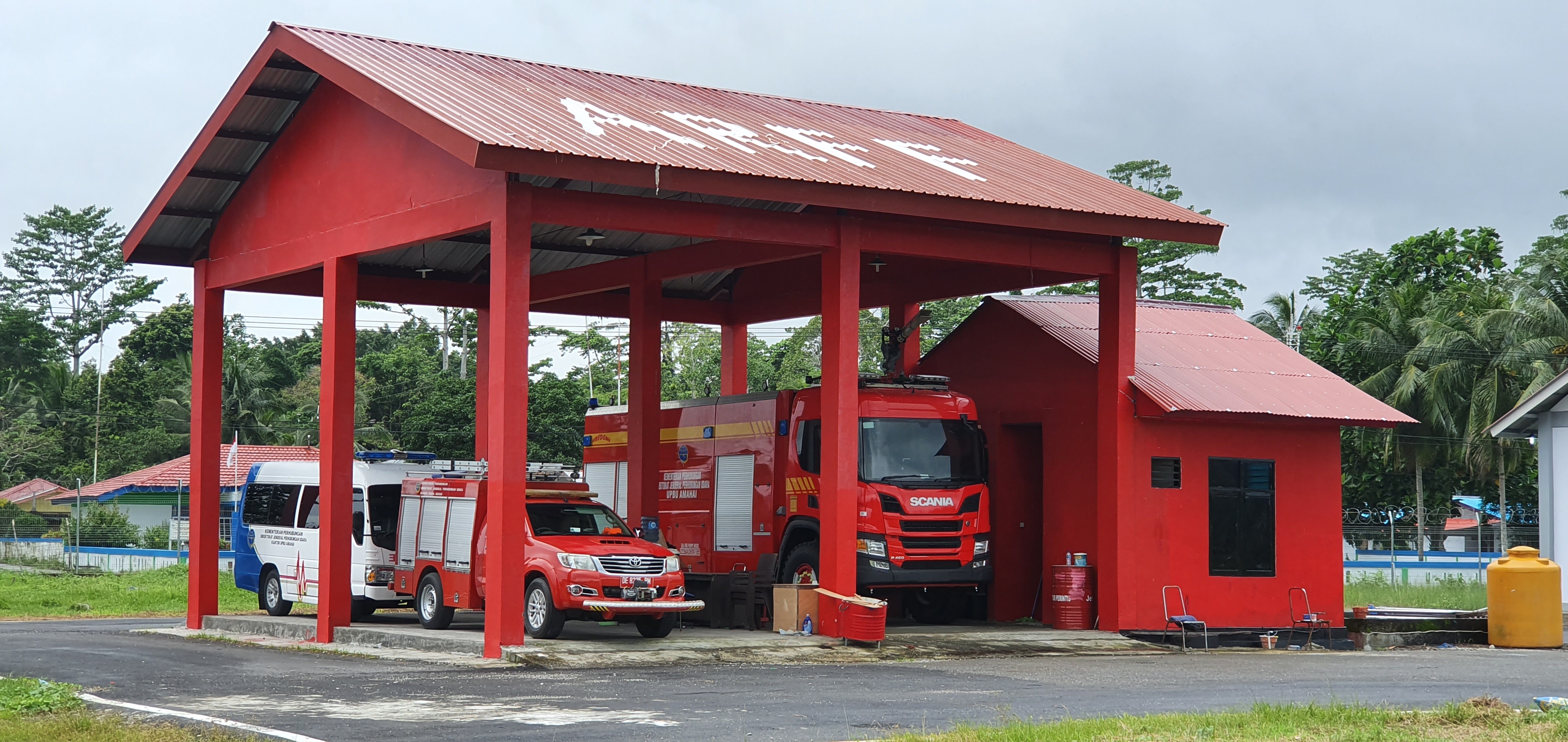 Foto Bandara Gedung PKP-PK Bandar Udara Amahai 