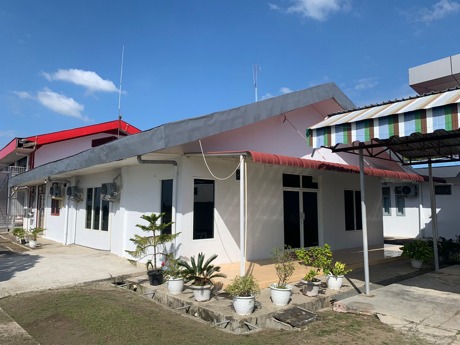 Foto Bandara GEDUNG KANTOR