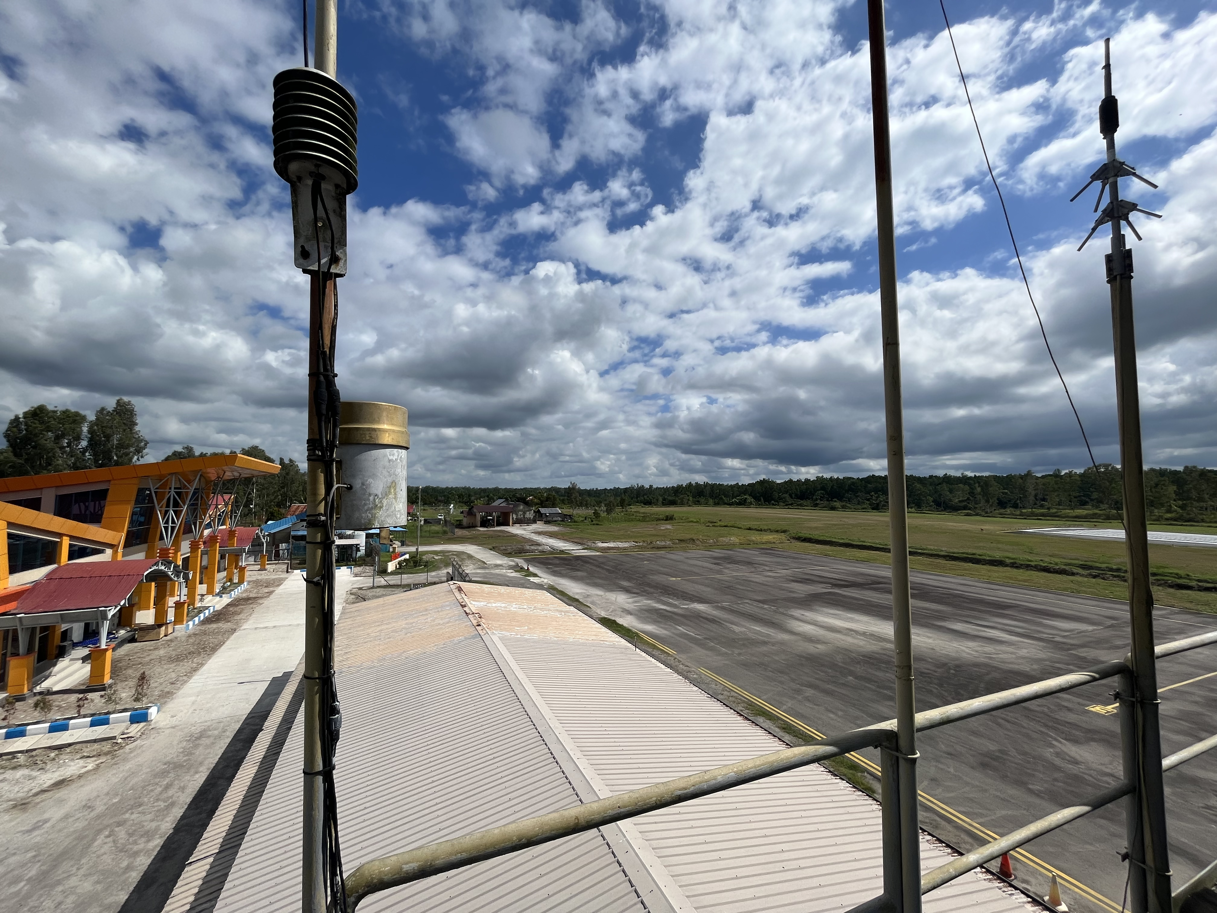 Foto Bandara Aerial Apron Bandar Udara Babo - 2