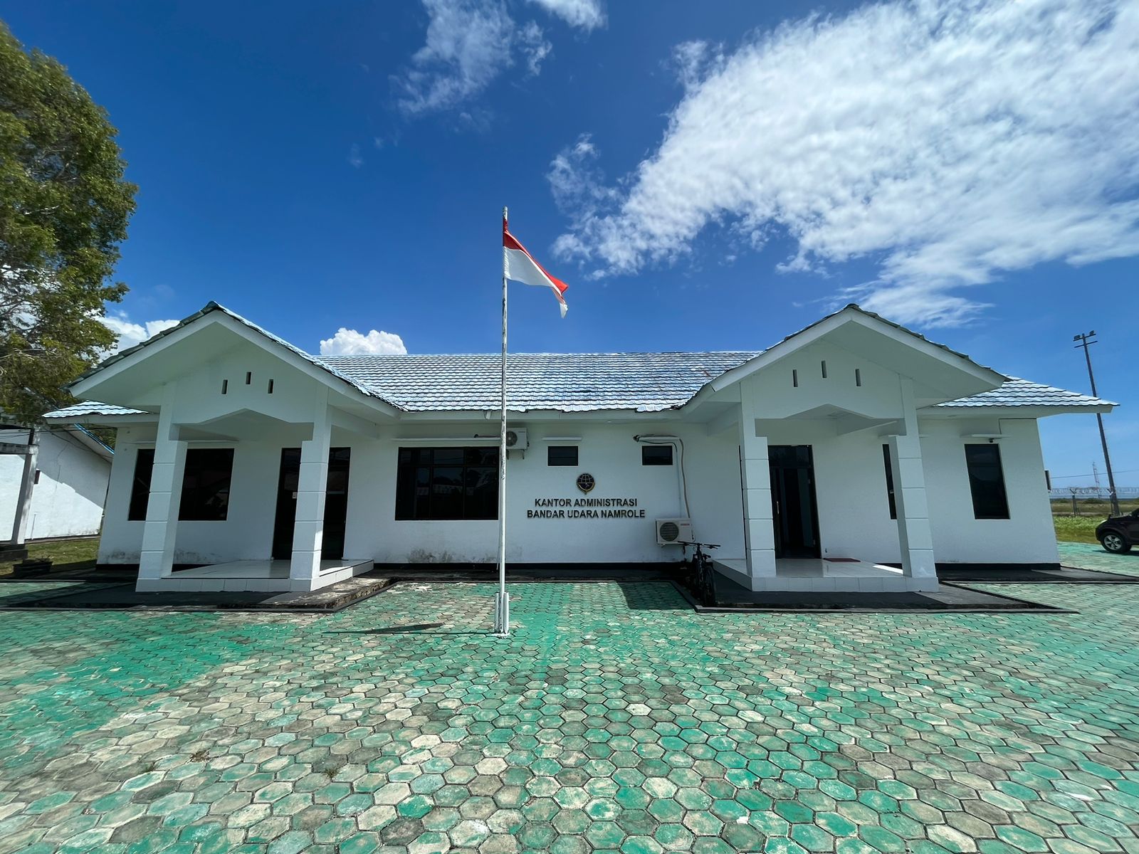 Foto Bandara Gedung Kantor