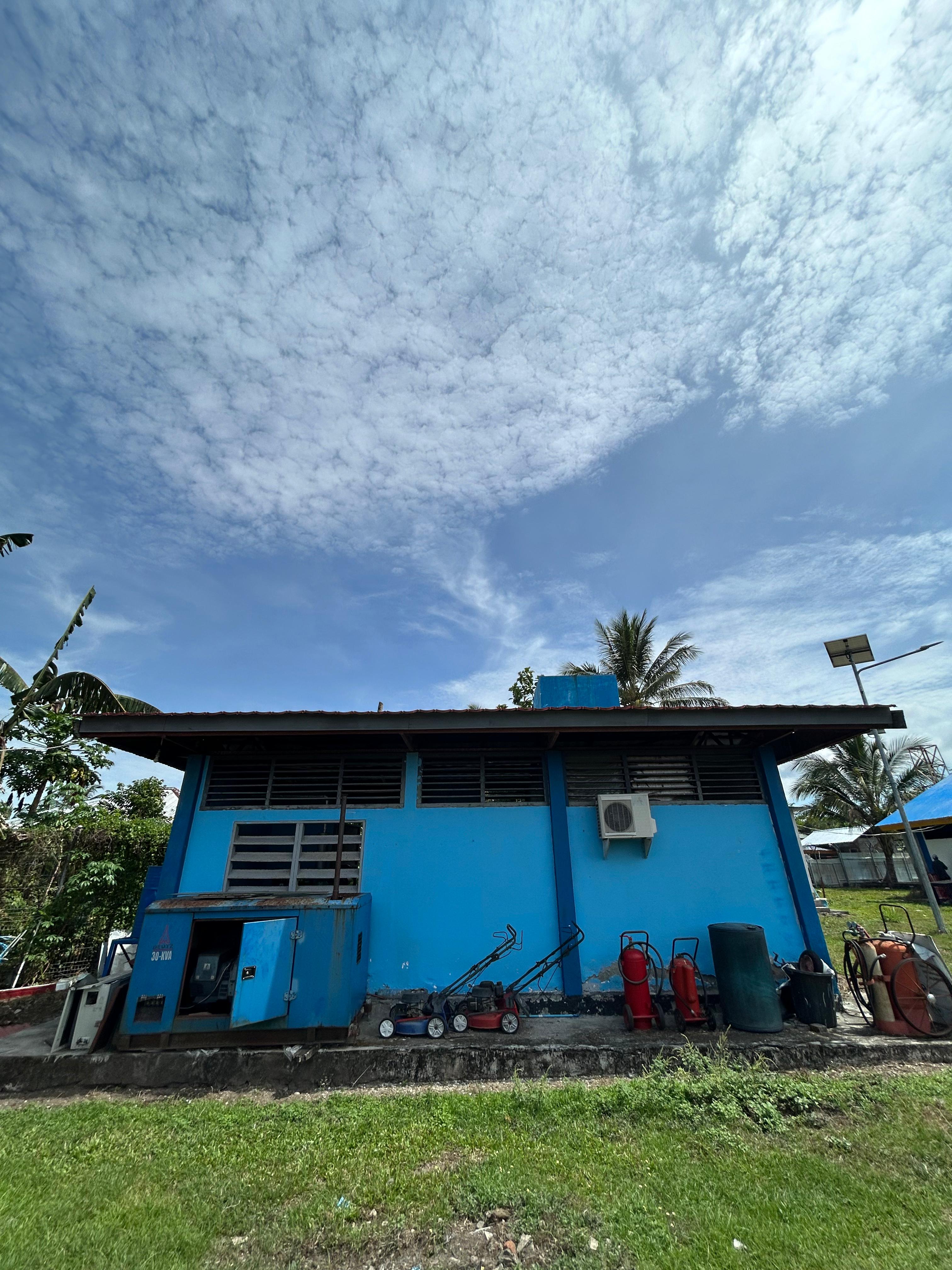 Foto Bandara Fasilitas Sisi Darat (Gedung Genset)