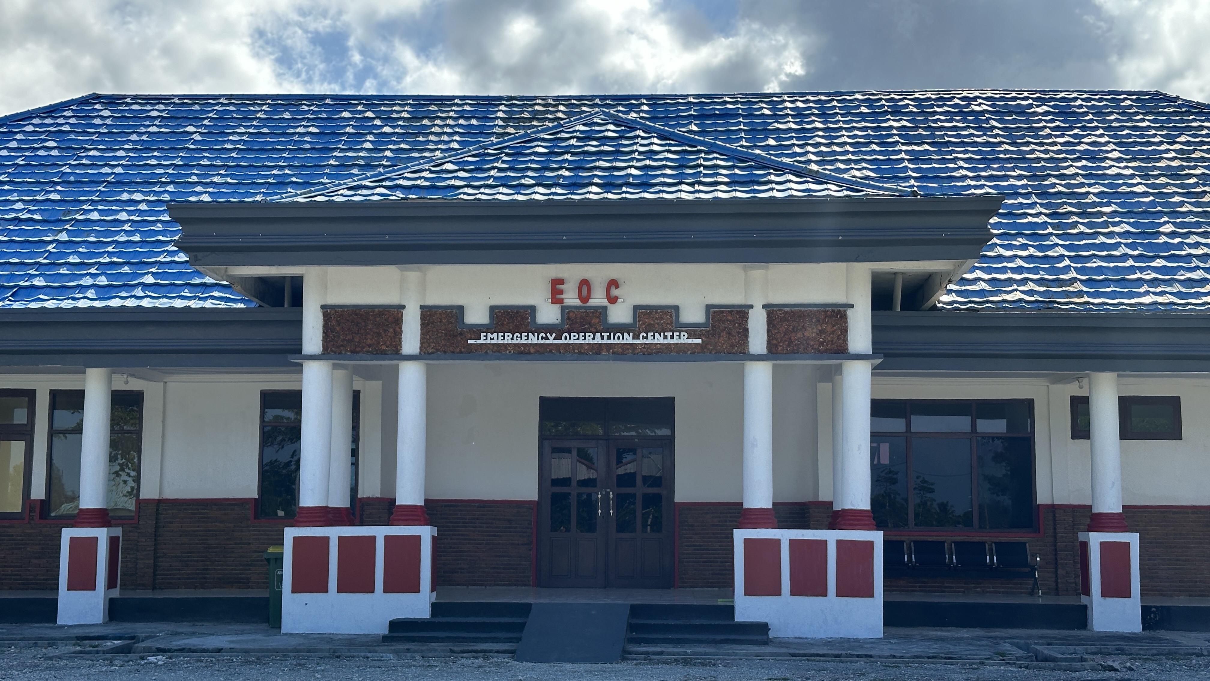 Foto Bandara Gedung Emergency Operation Center (EOC)