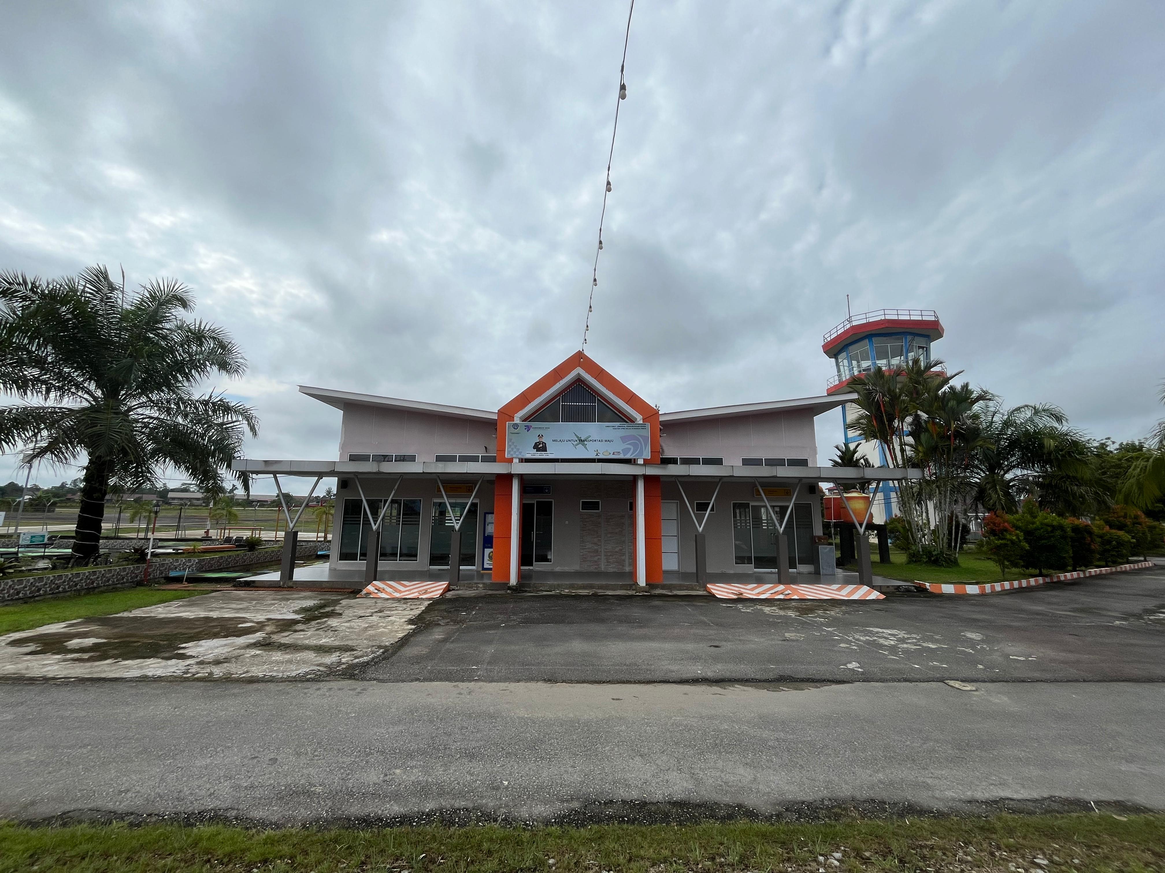 Foto Bandara Gedung Terminal Penumpang