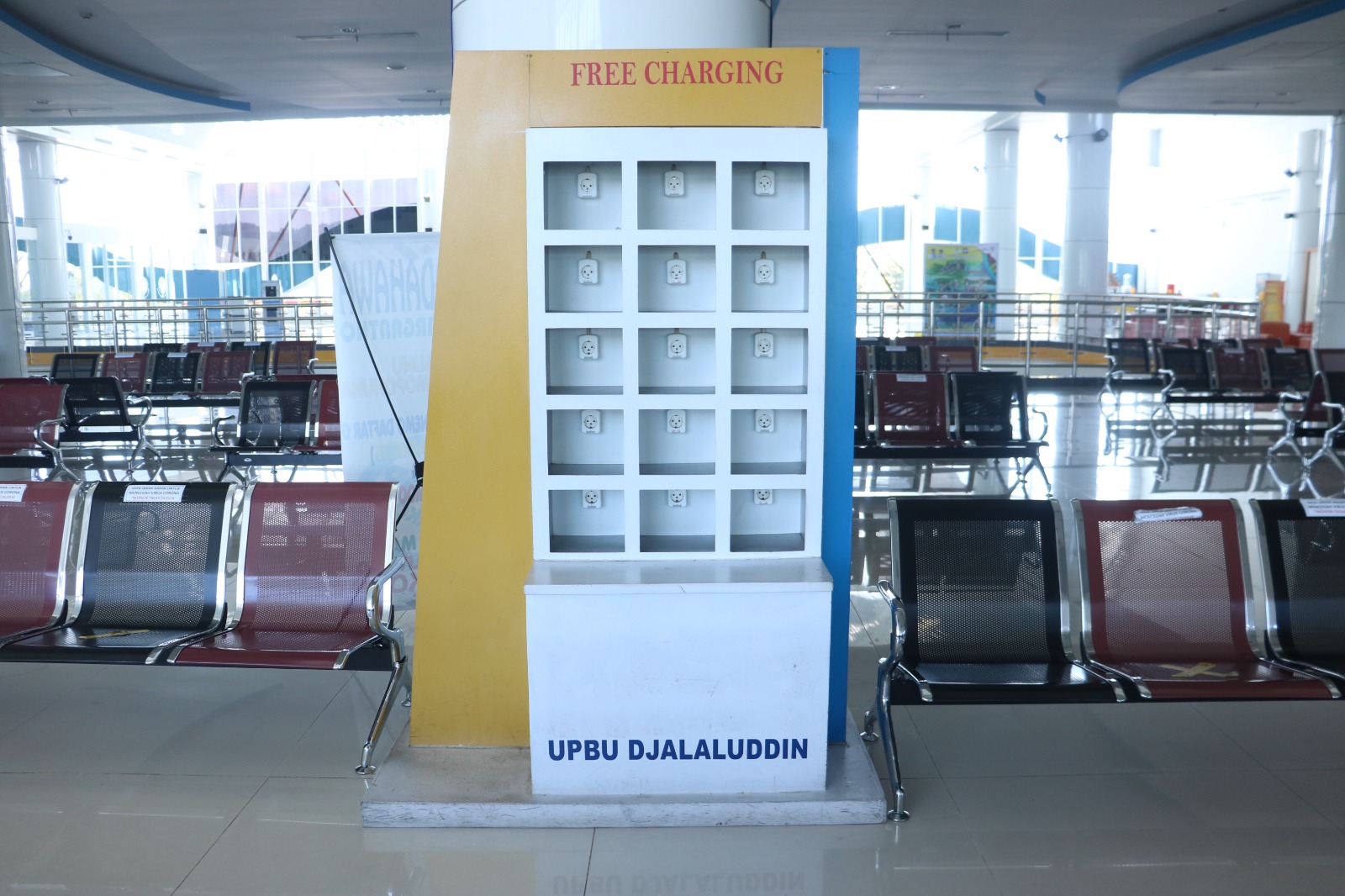 Foto Bandara Fasilitas Ruang Tunggu