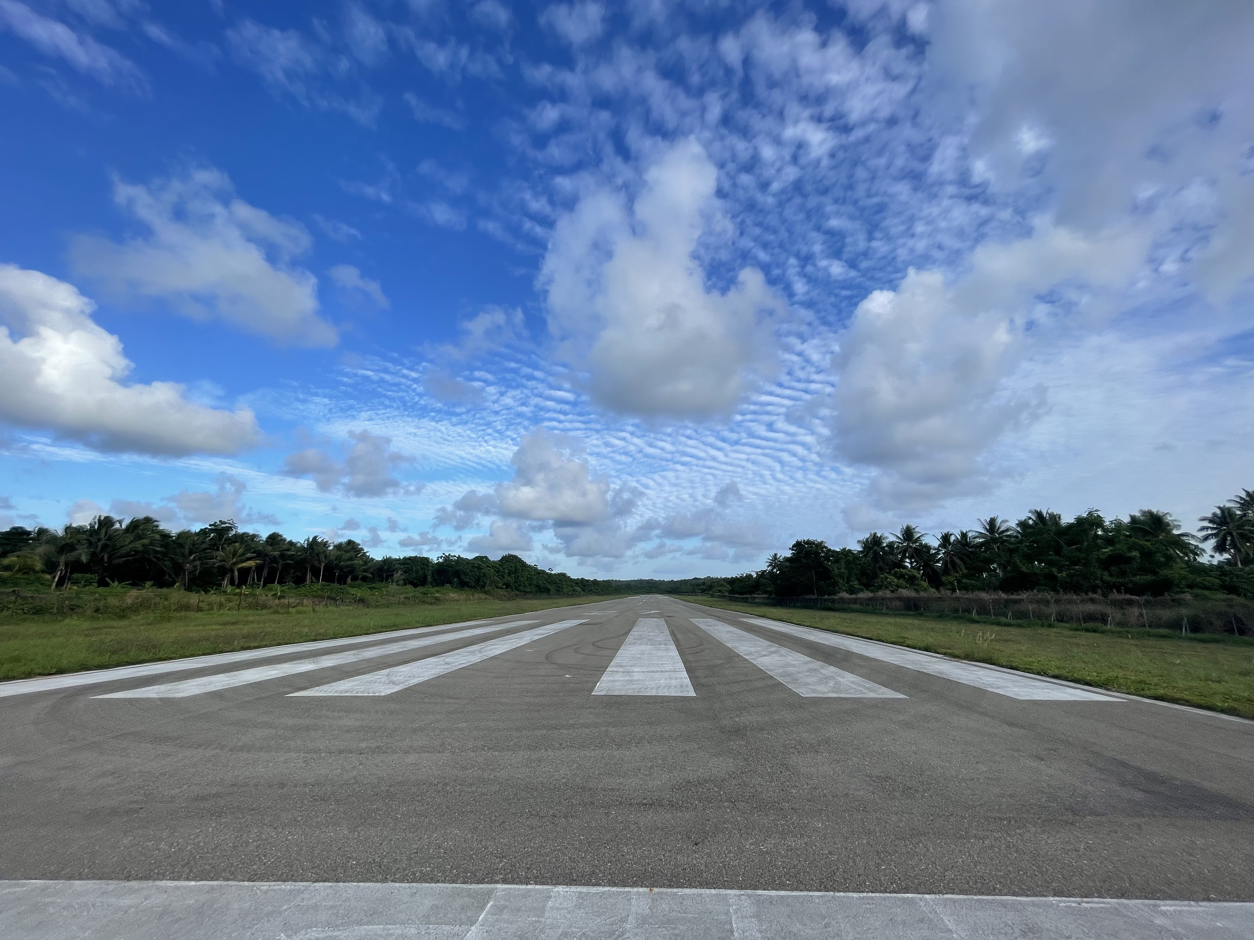 Foto Bandara UJUNG RUNWAY 27