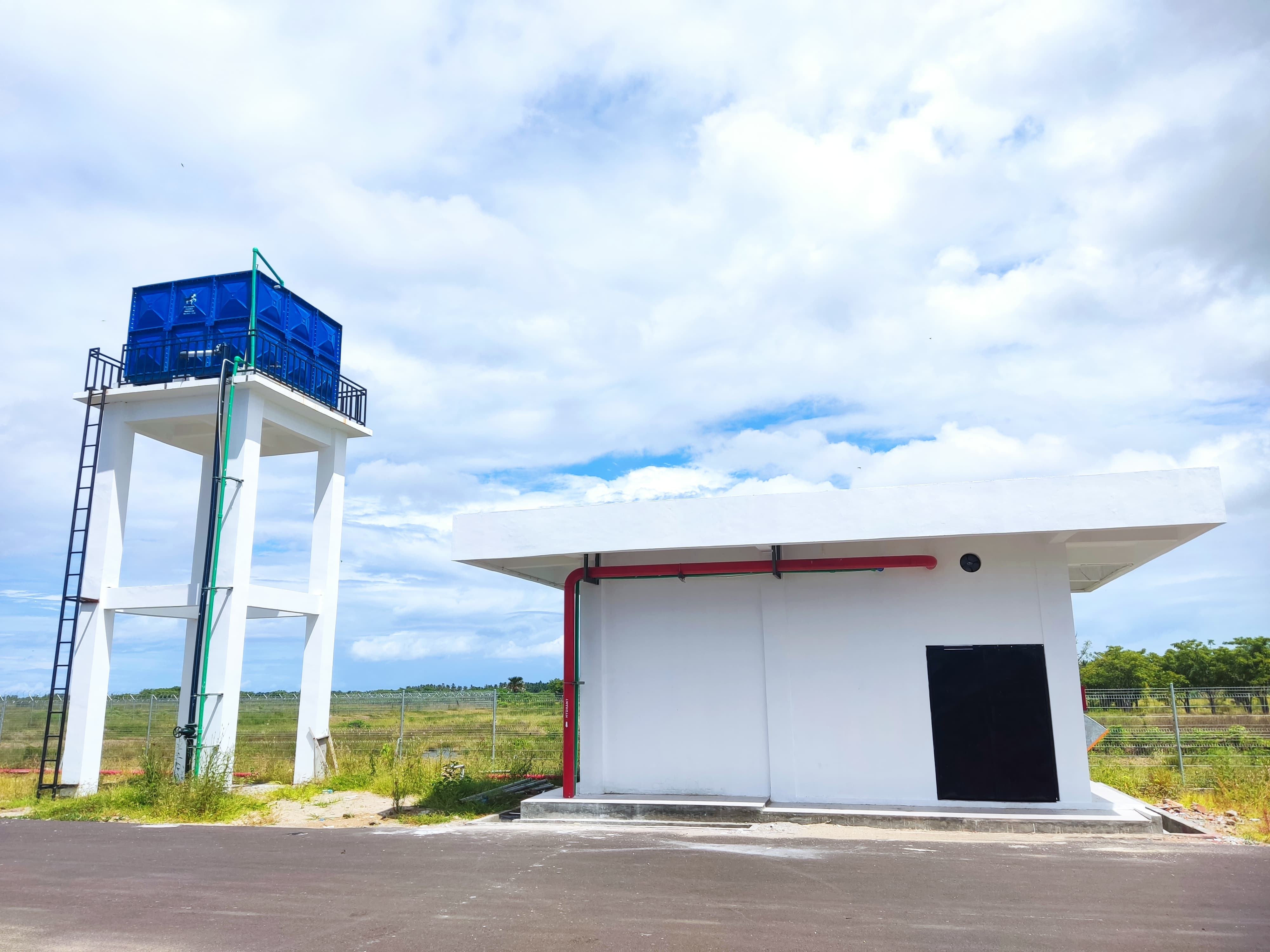 Foto Bandara Rumah Pompa