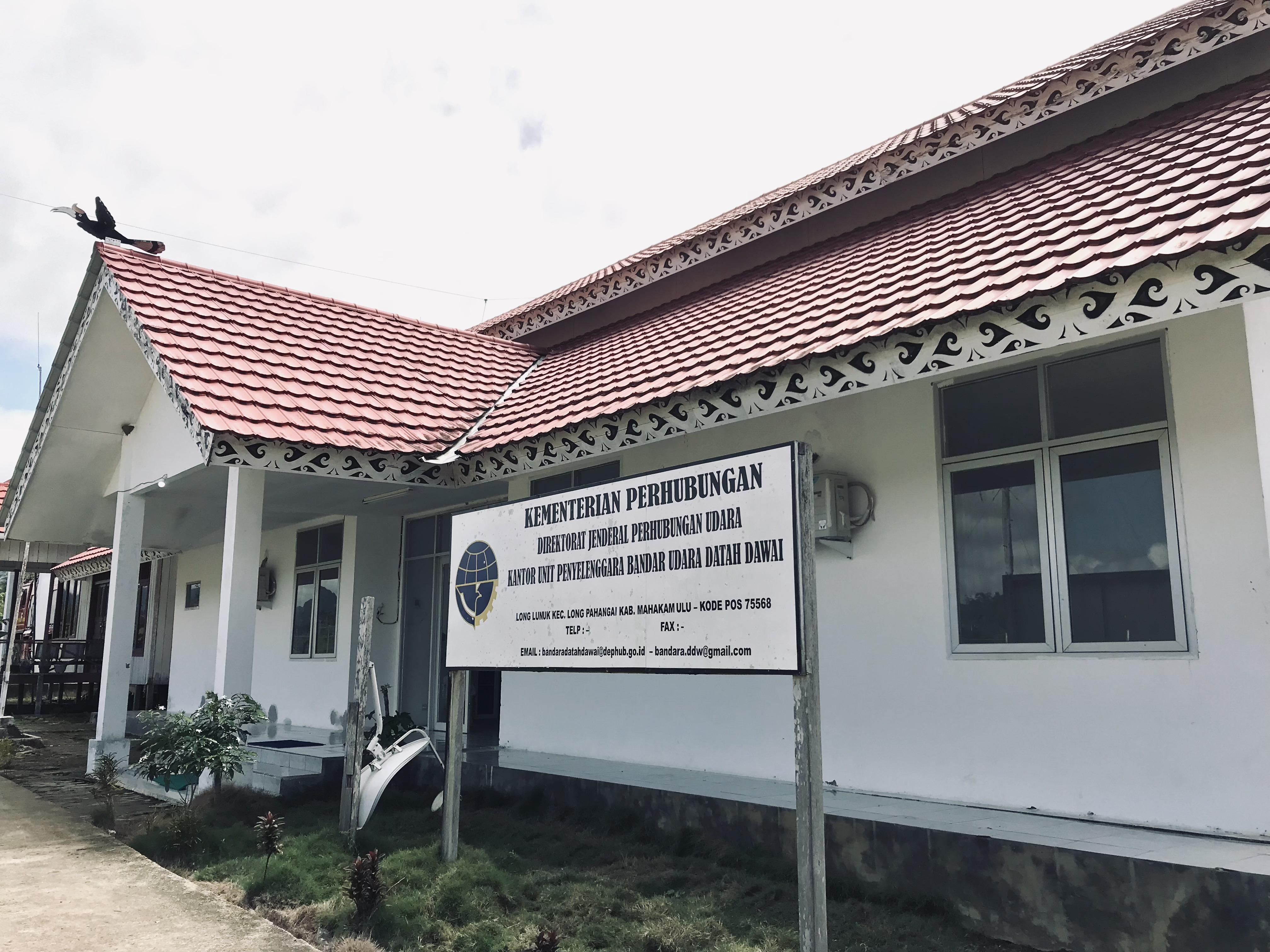 Foto Bandara GEDUNG ADMINISTRASI