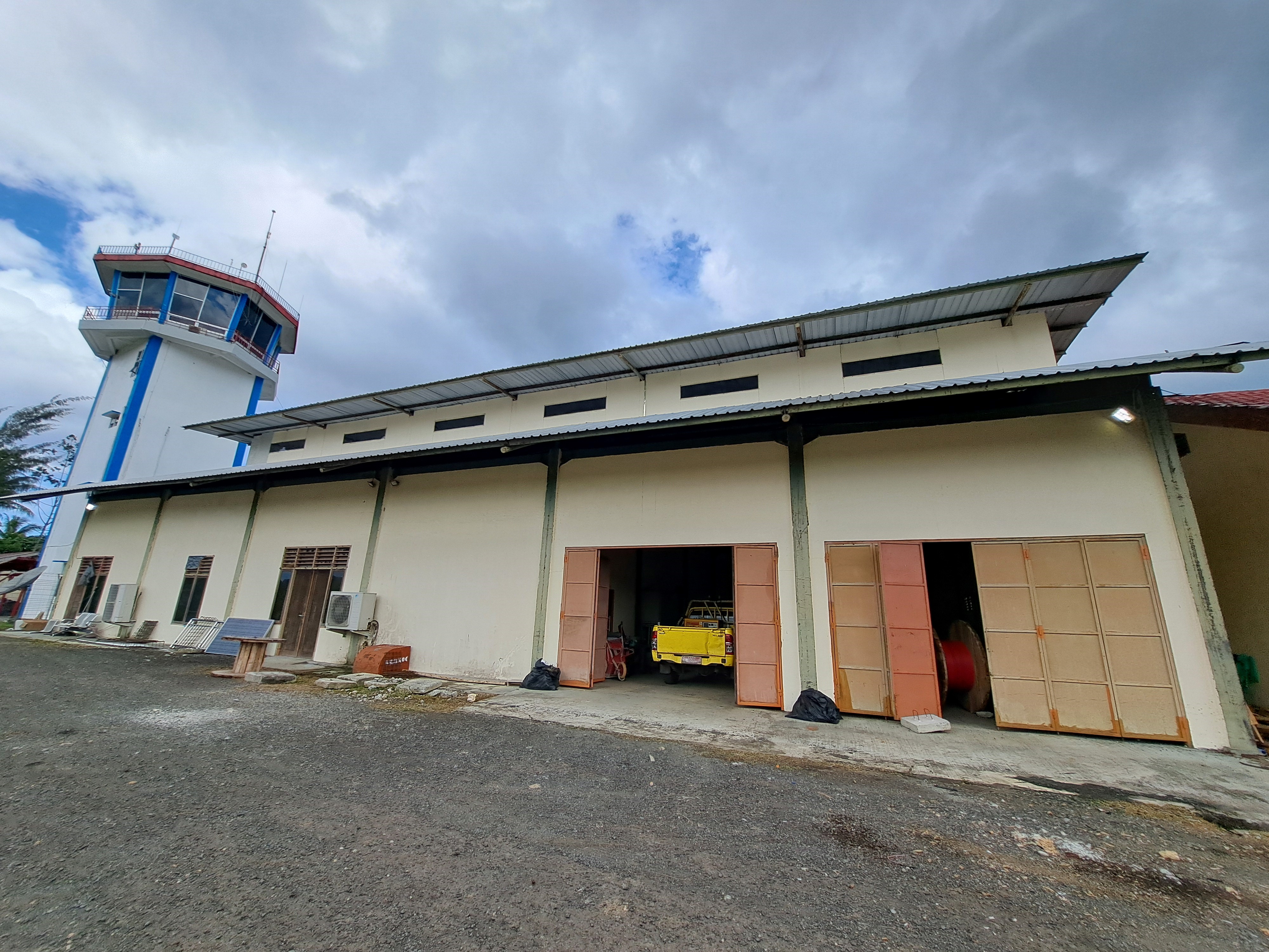 Foto Bandara Gedung Power House