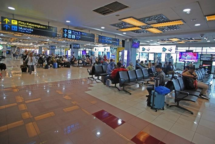 Foto Bandara Ruang Tunggu