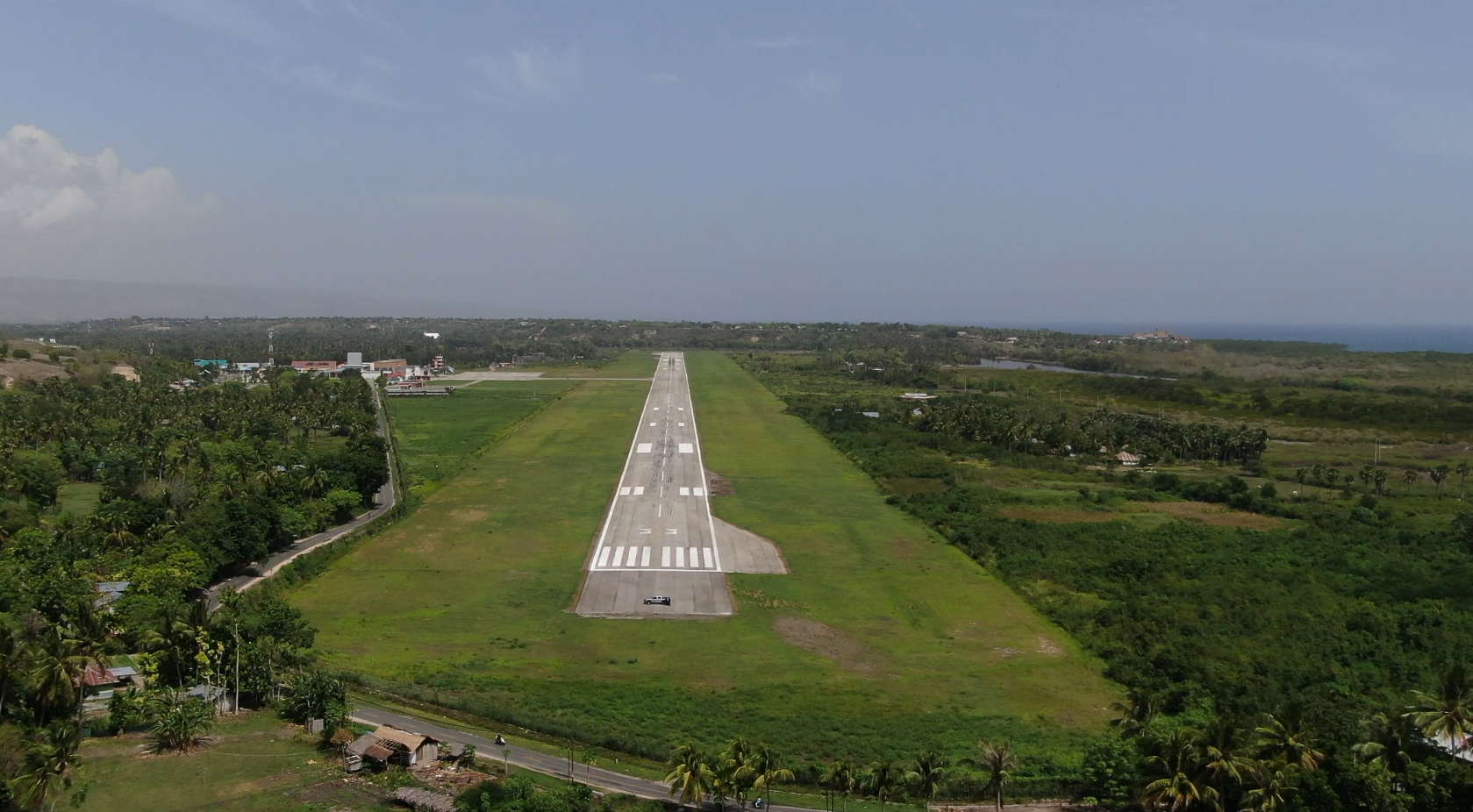 Foto Bandara Runway