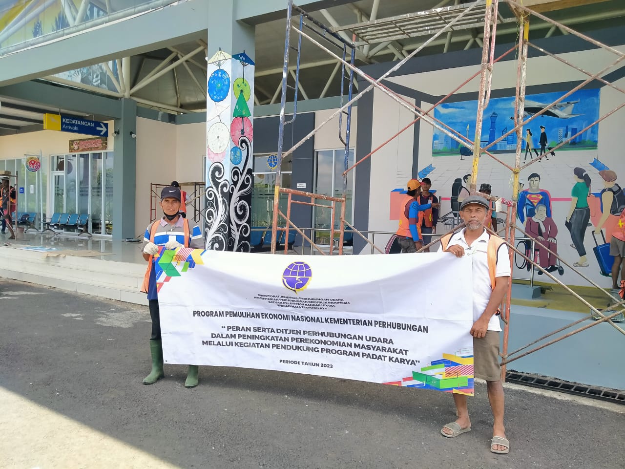 Foto Bandara Program padat karya